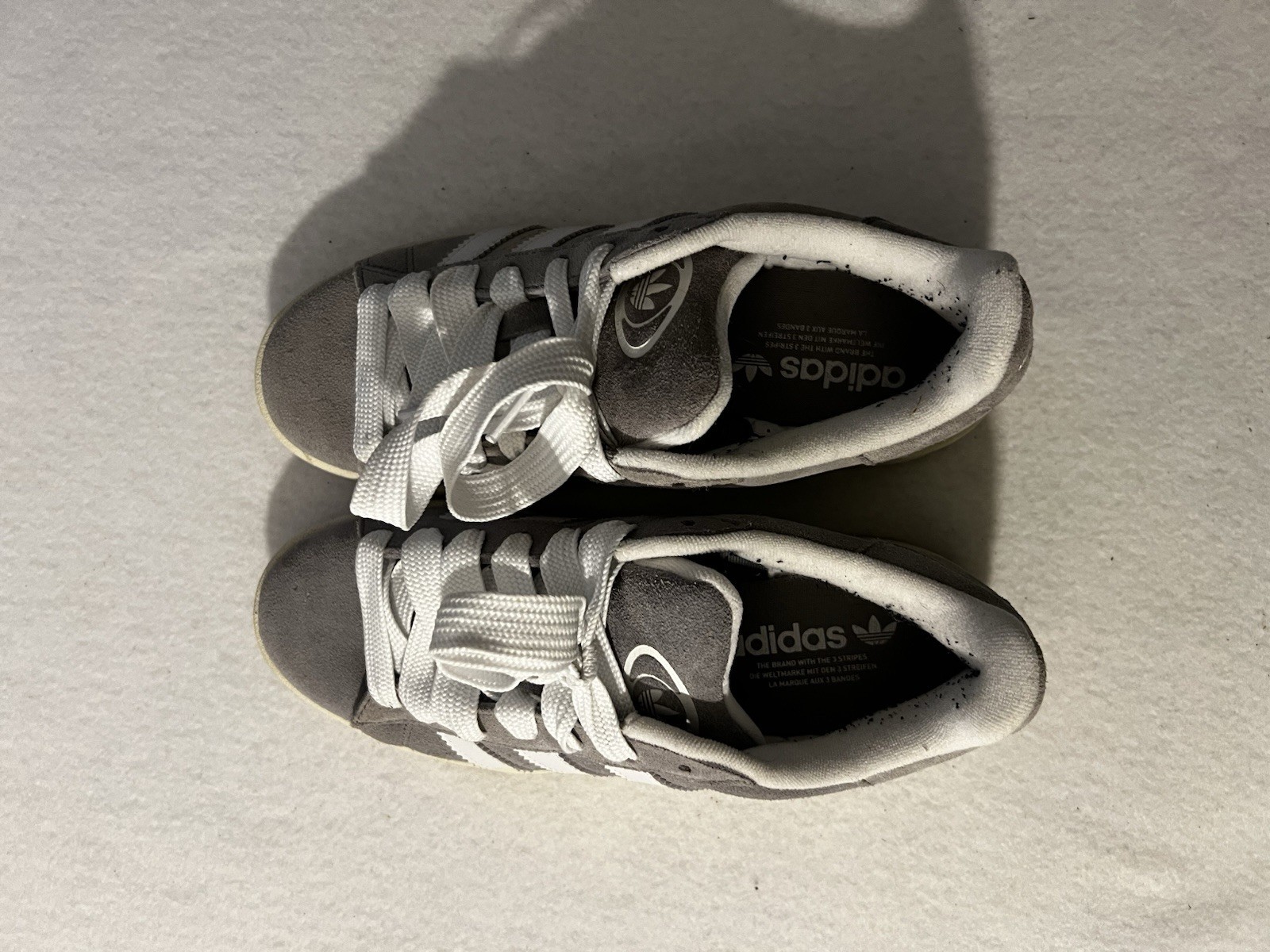 Adidas Campus Men’s 7.5 Gray & White Shoes