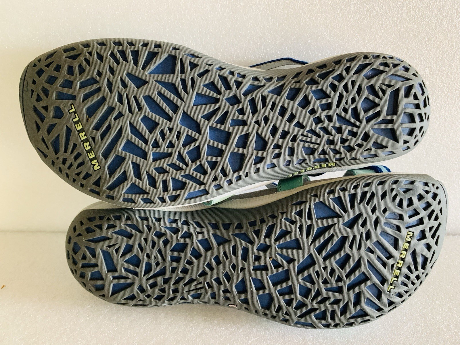 Merrell Camellia Sport Sandals in the Turquoise Twilight Colorway Sz US 9