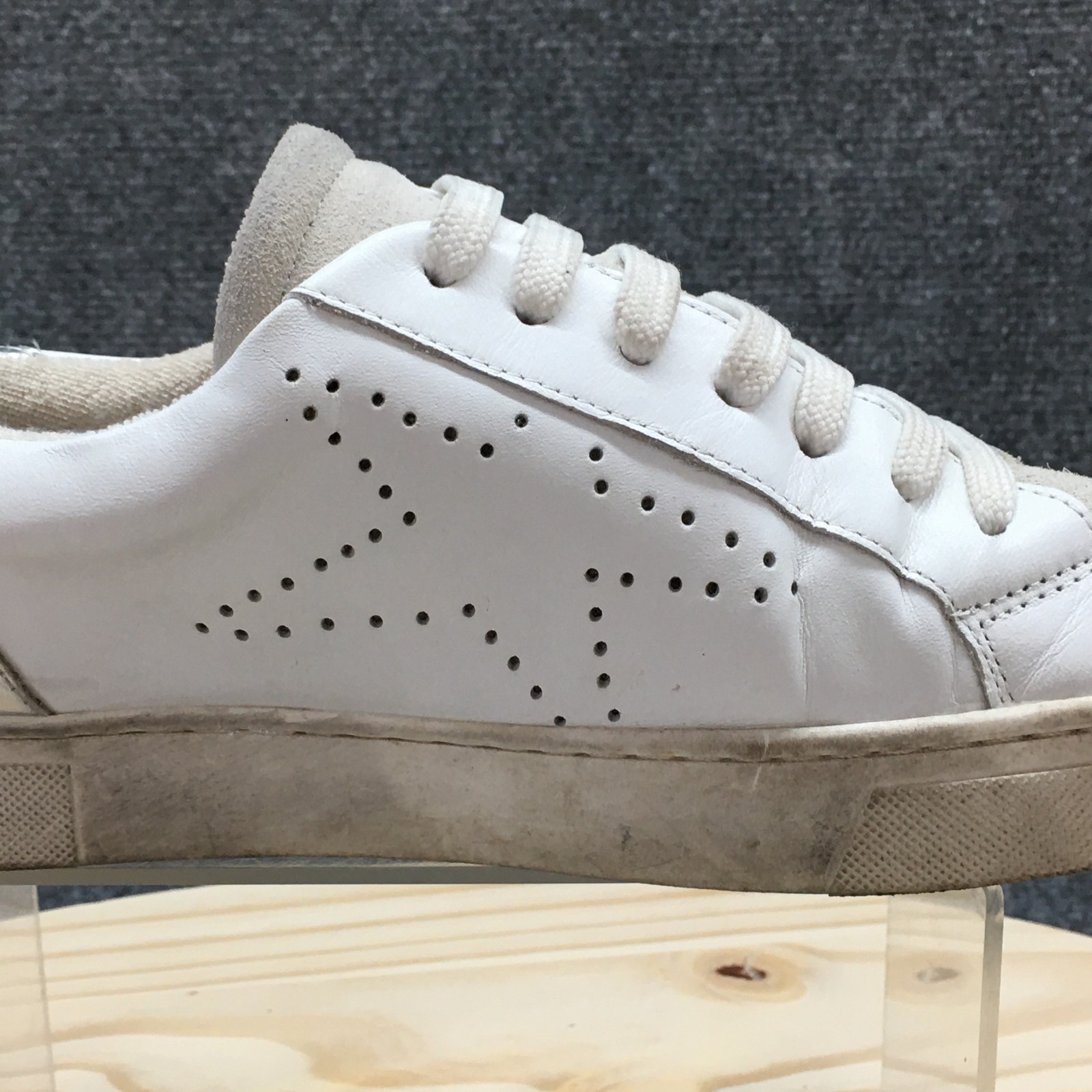 Steve Madden Sneaker Womens 8M White Rezume Round Toe Laced Up Casual Leather