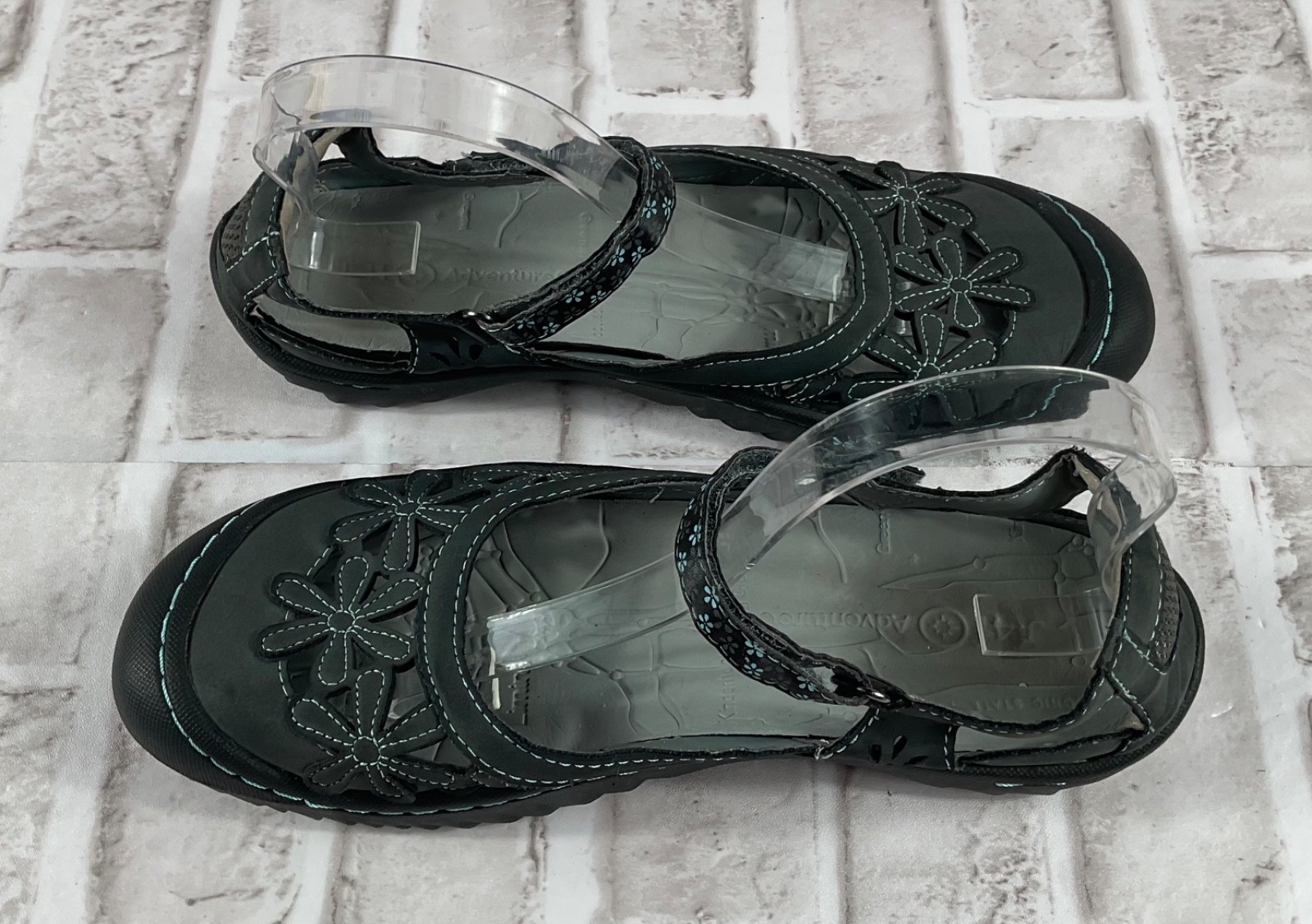 Jambu J-41 Womens Shoes Sz 10 M Gray Floral Cut Outs Mary Jane Slip-On Straps