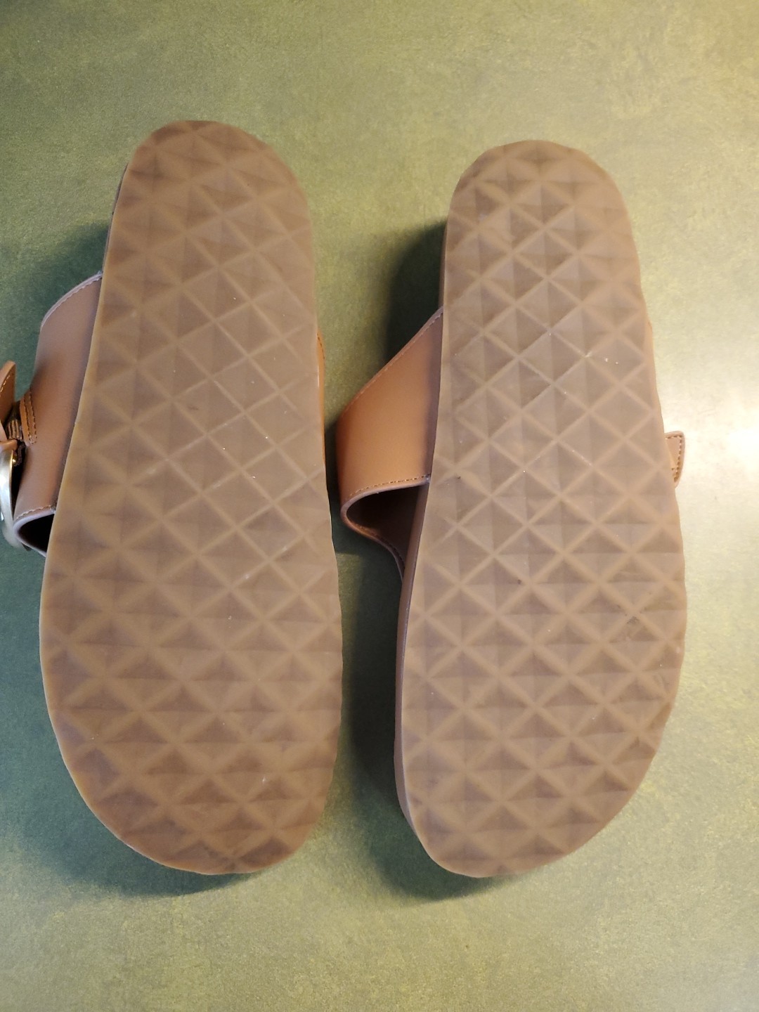 Aerosoles Women Sandals Camel color- Size 10 M-adjustable