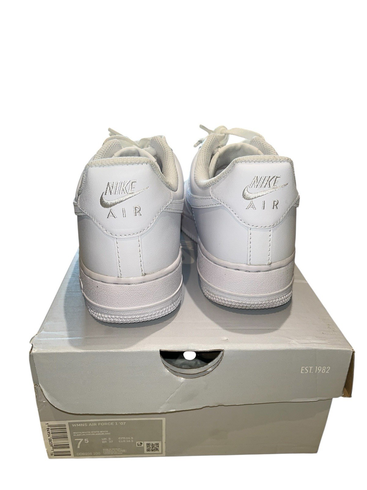 Nike Air Force 1 ’07 Women’s Low Top Triple White Leather Sneakers DD8959-100