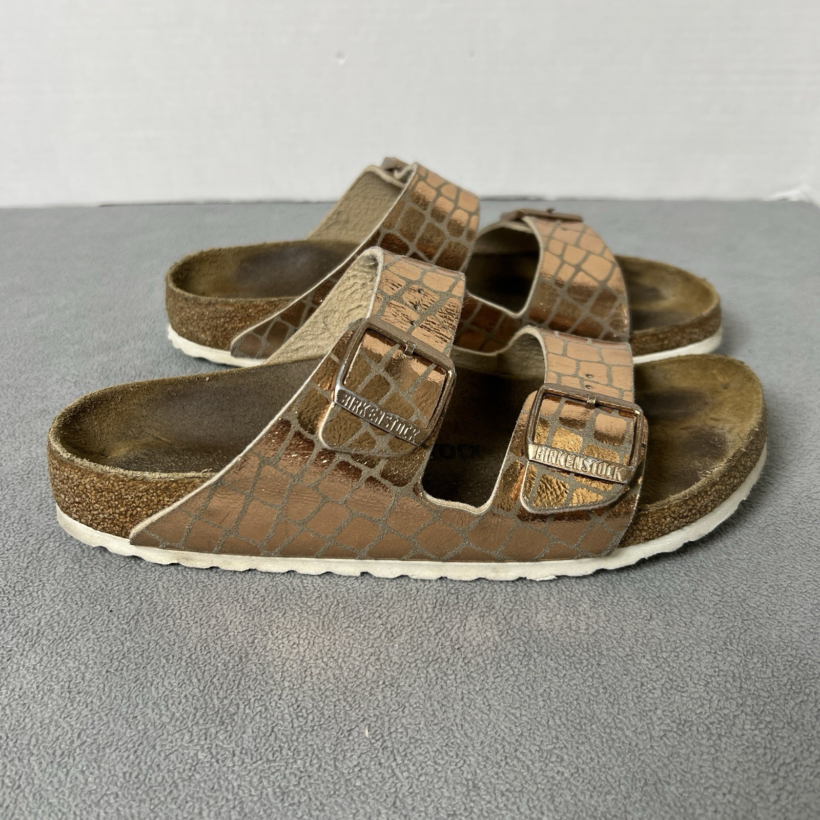 Birkenstock Unisex Adult Arizona Gator Gleam Size EU 40 US 9 Women