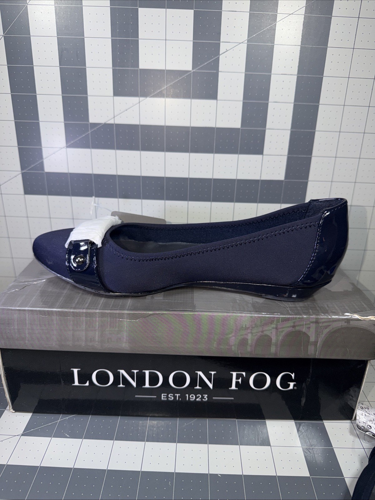 London Fog Chelsea Navy Fabric Flats Size 7.5 ZXK183 New W/ Box Water Resistant