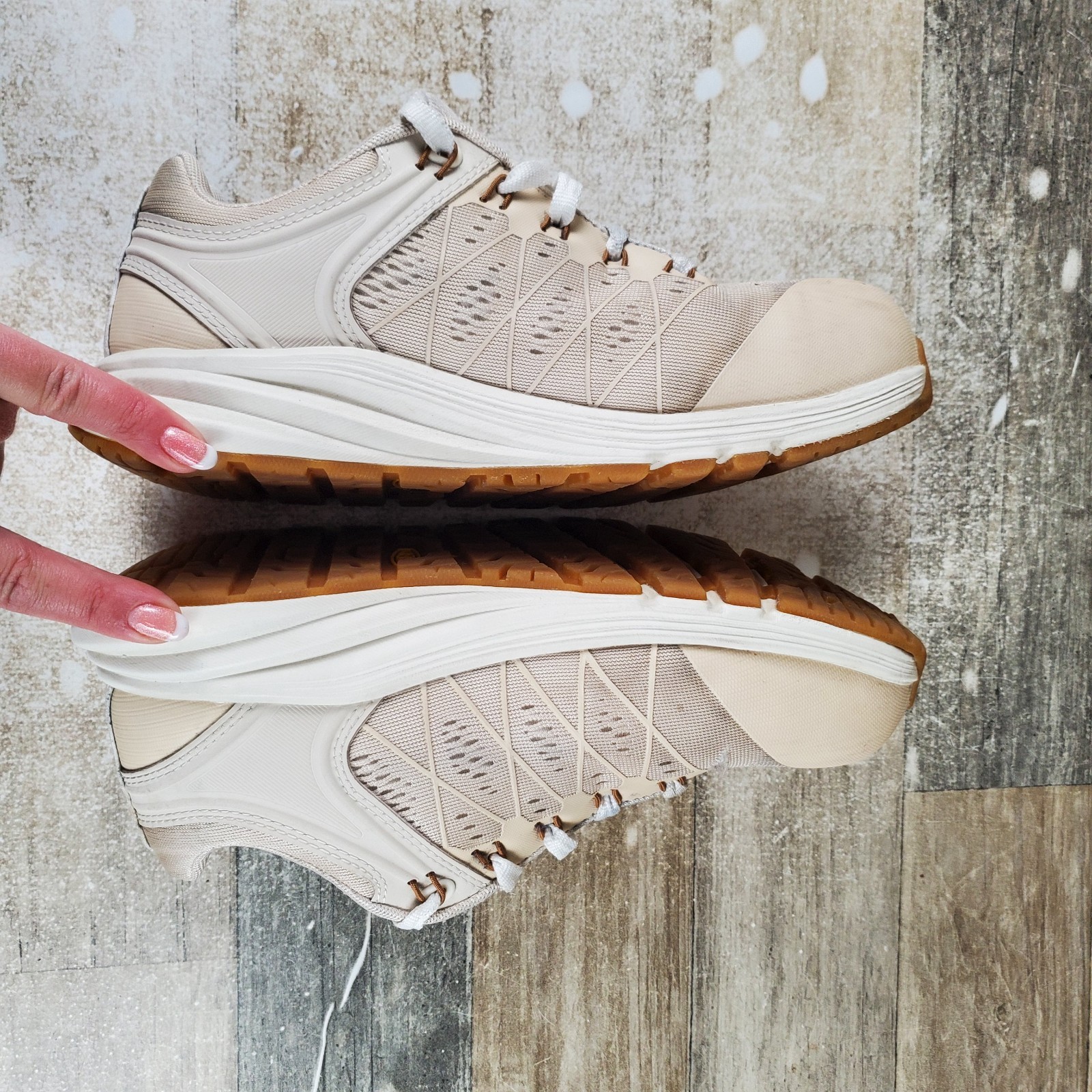 KEEN Utility Vista Energy Womens Shoe Sz 7.5 W Birch Brown Sugar Lace Up Sneaker
