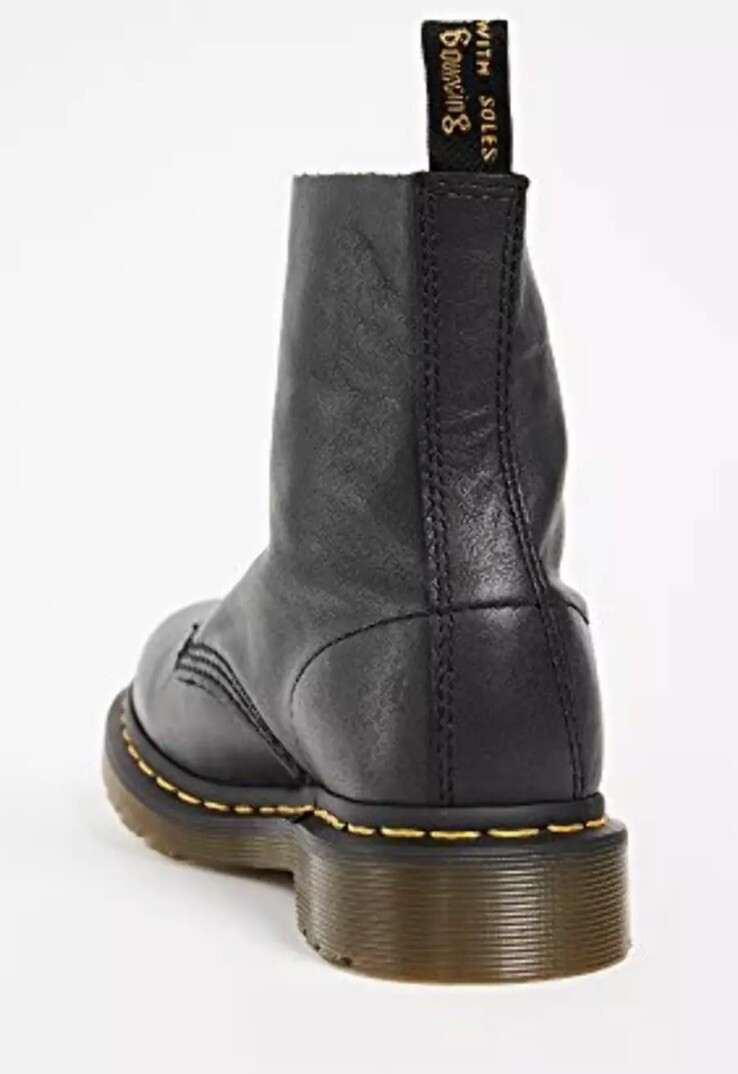 Dr. Martens Women’s 1460W Eight-Eye Lace-Up Boot, Black Nappa – US Size 7-Read