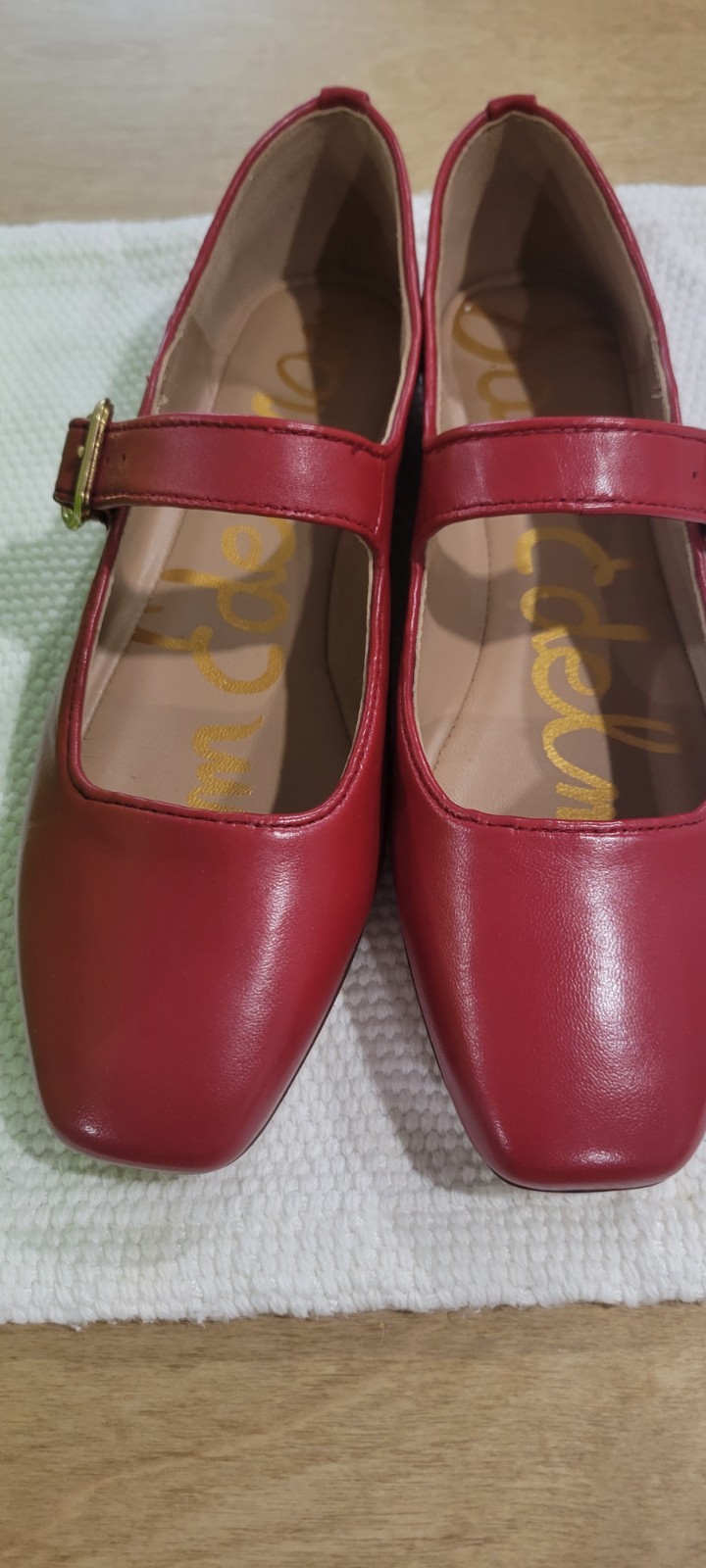 Sam Edelman Women’s Red Leather Mary Jane Flats Buckle Strap Square Toe 9M