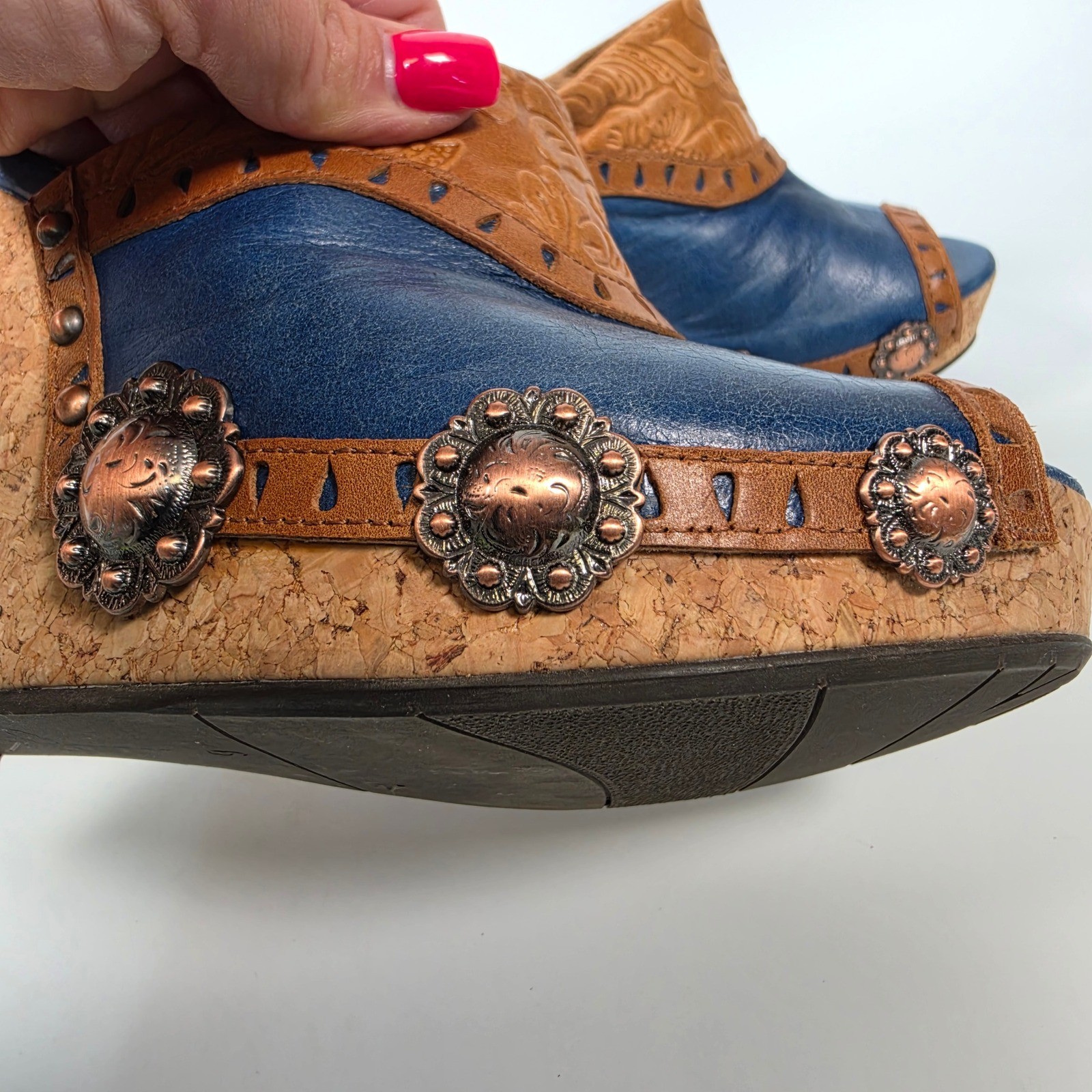 Y2K Saddle Up Wedge Mule Sandals Women’s 6 Blue Cork Western Concho