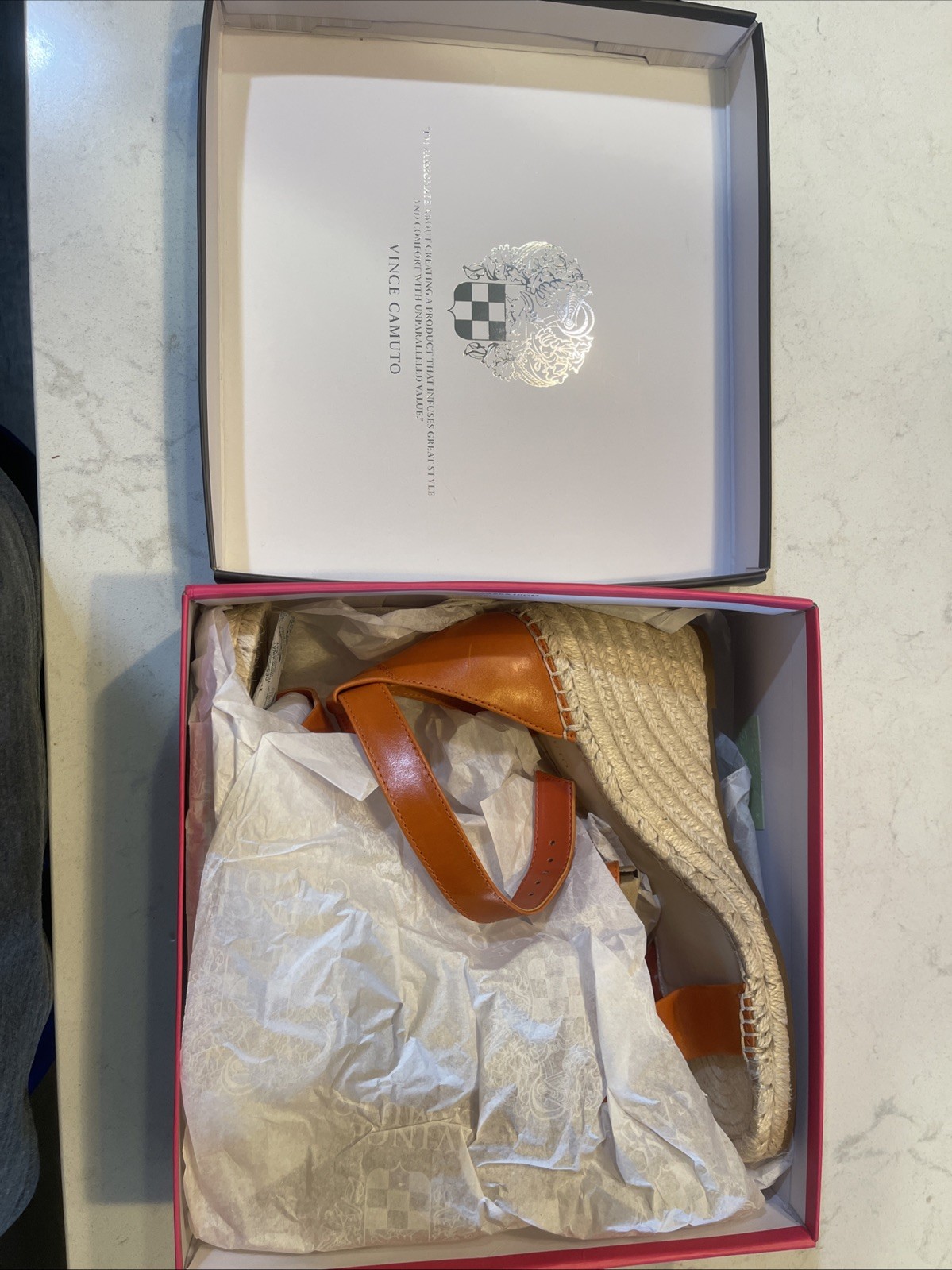 VC-Meddrina Size/Width 9 1/2M Color/Material Apricot/Cow Paradise