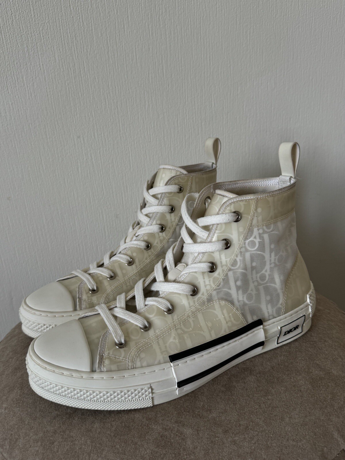 Authentic Christian Dior B23 White Canvas PVC High Top Sneakers Size EU 41 US 11