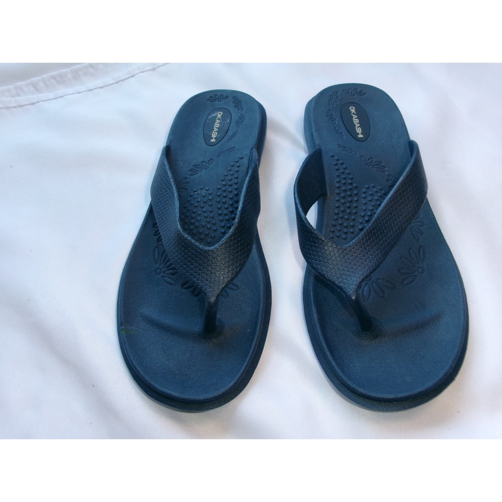 Okabashi Women’s Flip Flop Sandals Navy Comfort Massage M/L 8-9 USA