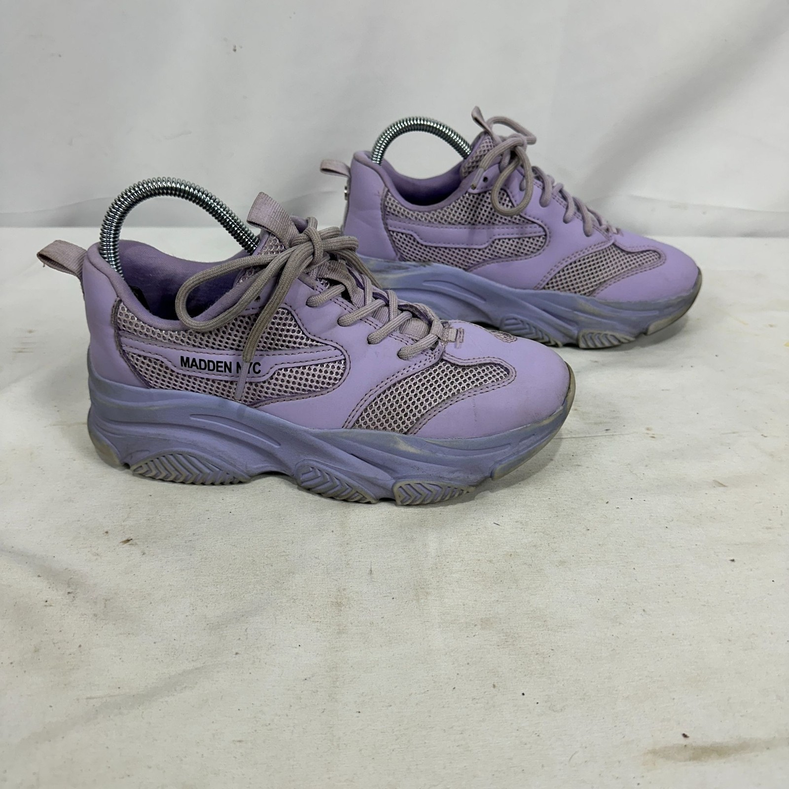Madden NYC Lilac Womens Fashion Sneakers Size 5 Lavender Casual Lace-Up Shoes