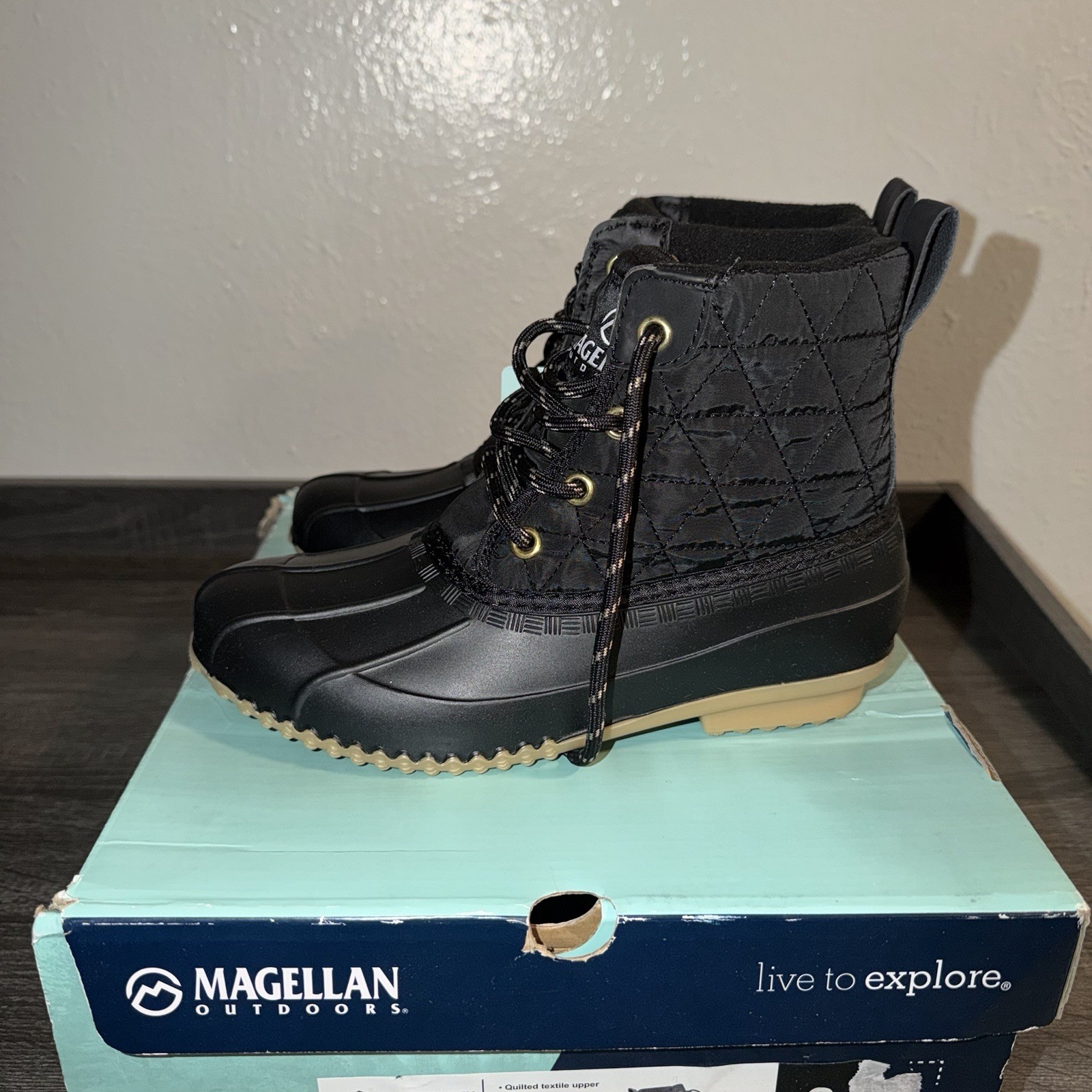 Magellan Outdoors Quilted Waterproof Duck Boot Black Warm Lining Women’s Size 6