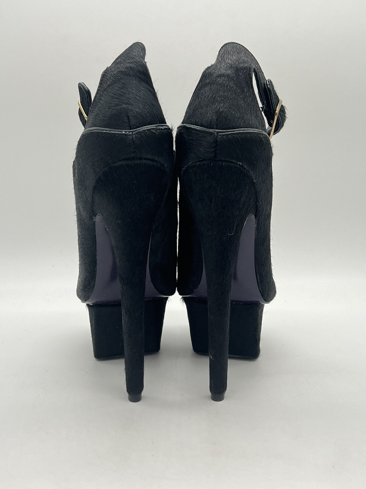 London Trash Lt. Wynne Black Platform Fur Pumps Women’s 6.5