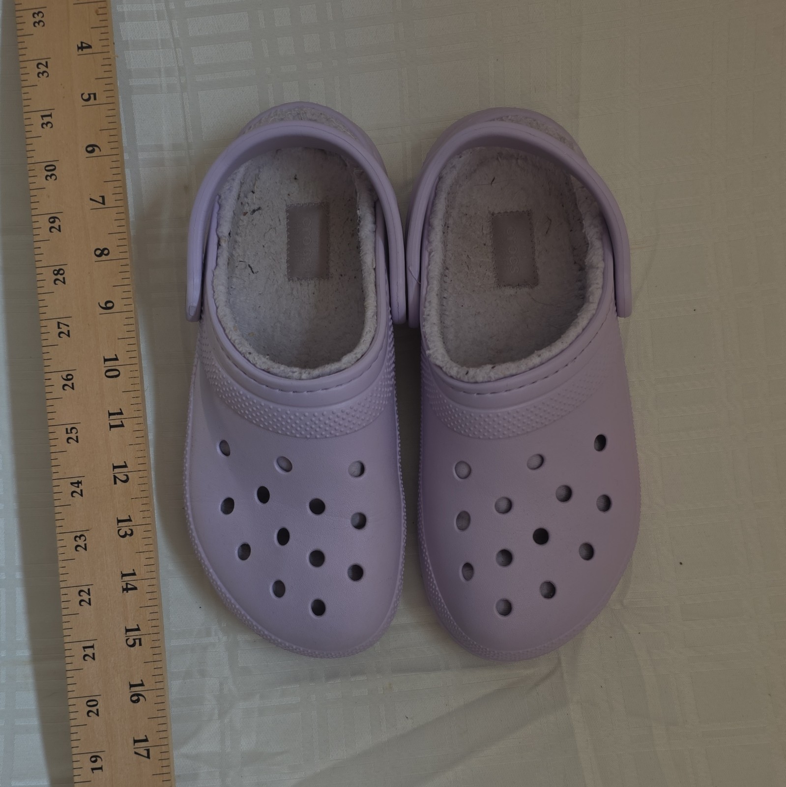 Crocs Lined Classic Clog Purple Women’s US 8 Rubber Upper Logo Accent