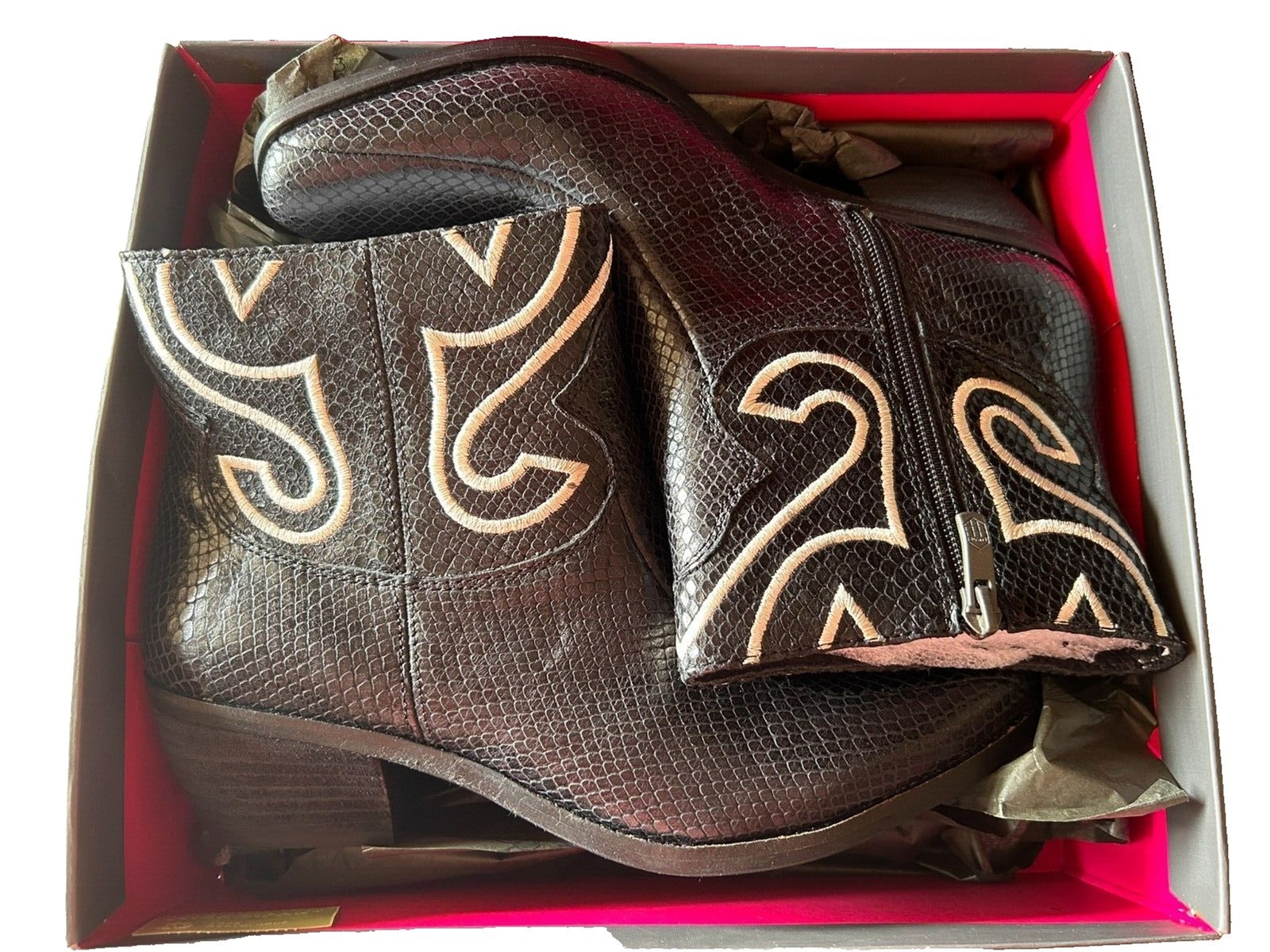 Vince Camuto Calina Black Leather Solid Snake Print Ankle Booties SIZE 10