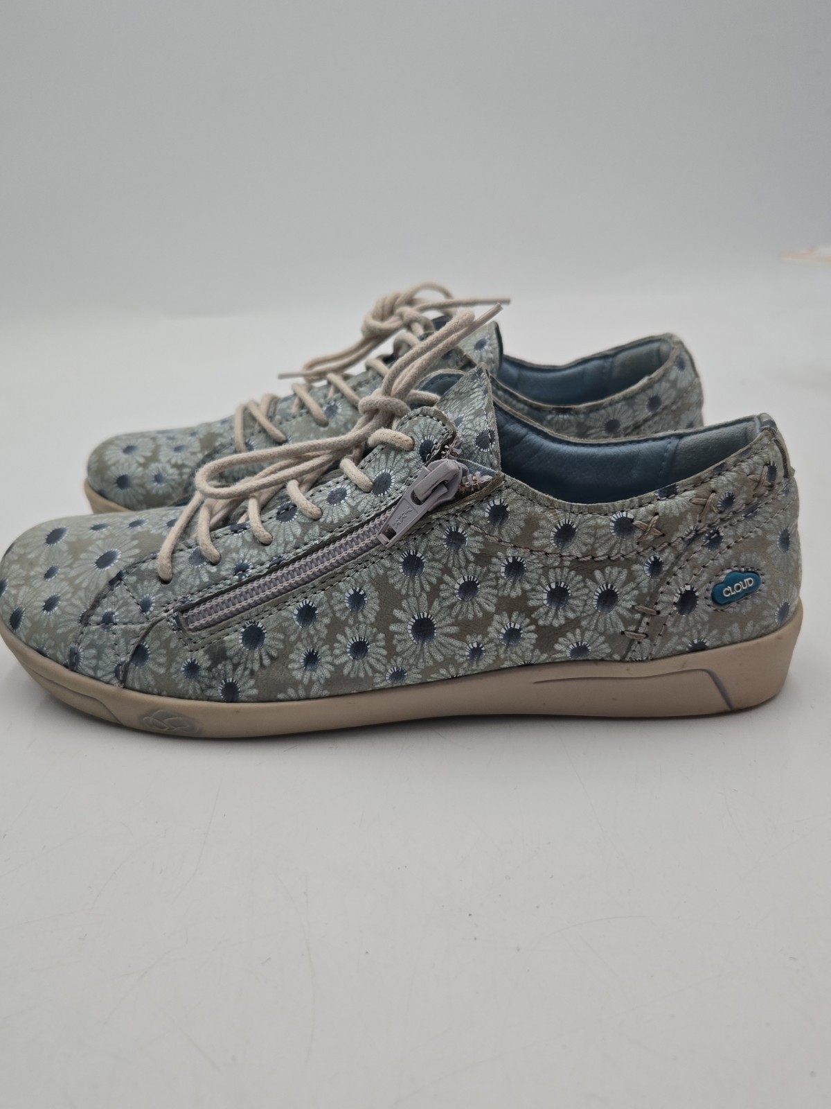 Cloud Women’s Floral Leather Sneakers Side Zip Lace Up Comfort Shoes EU 36 US…