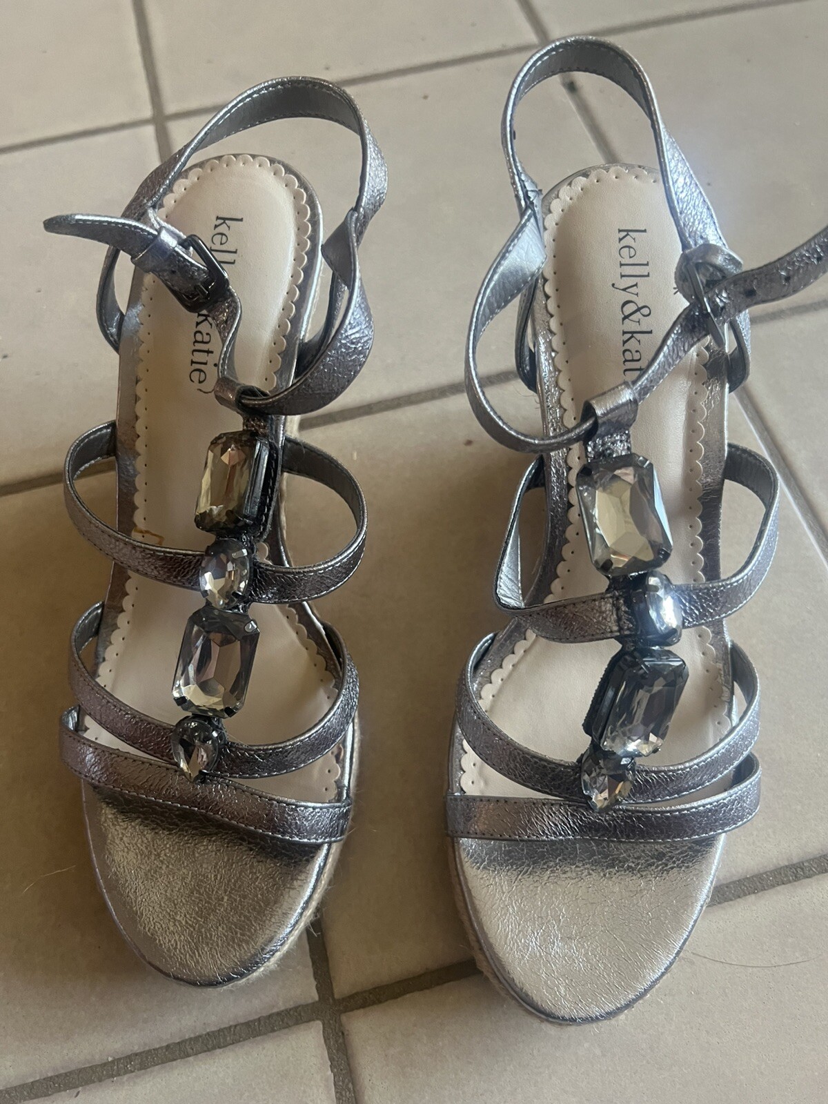 NWOB Kelly & Katie Roped Wedge Heels Jeweled Women’s Slingback Silver Size 7.5M.