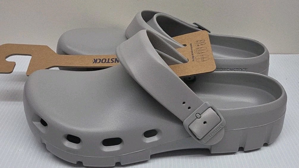 Birkenstock EVA Waterproof Clogs Gray Men’s 10.5-11 EU 44 Lightweight Slip On
