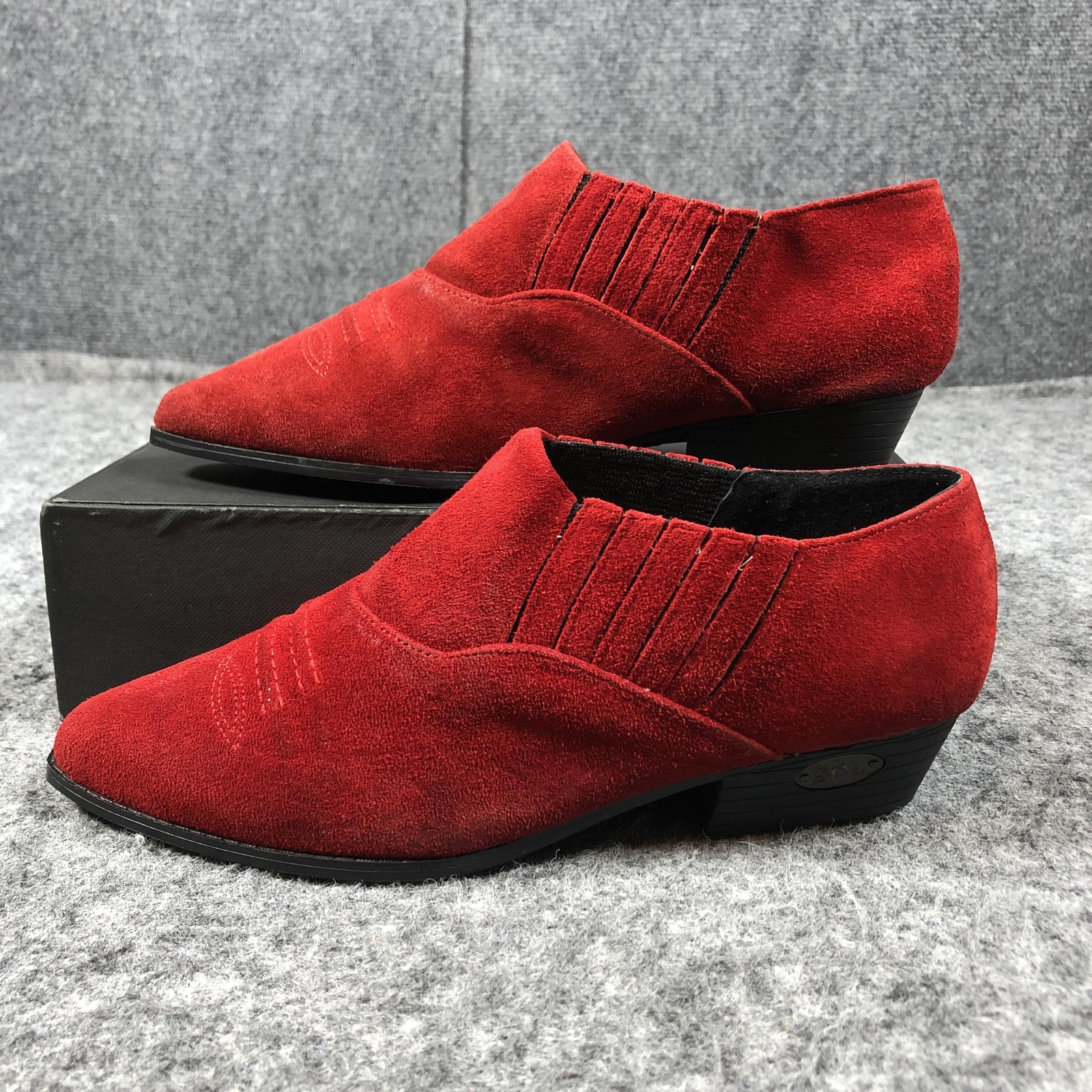 Sam & Libby Womens 6.5 Red Suede Western Ankle Boots Cuban Heel Booties