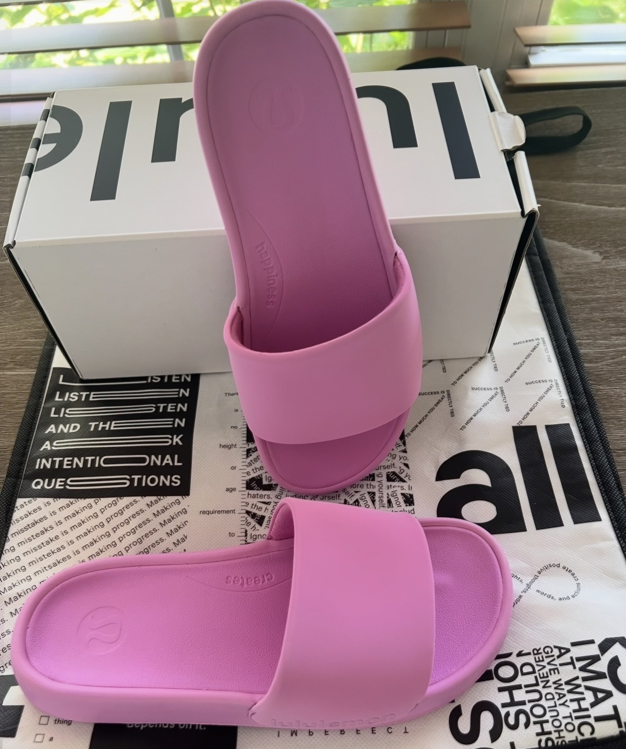 Lululemon Women’s Restfeel Slides Dahlia Mauve Pink SIZE 6 NIB SOLD OUT COLOR
