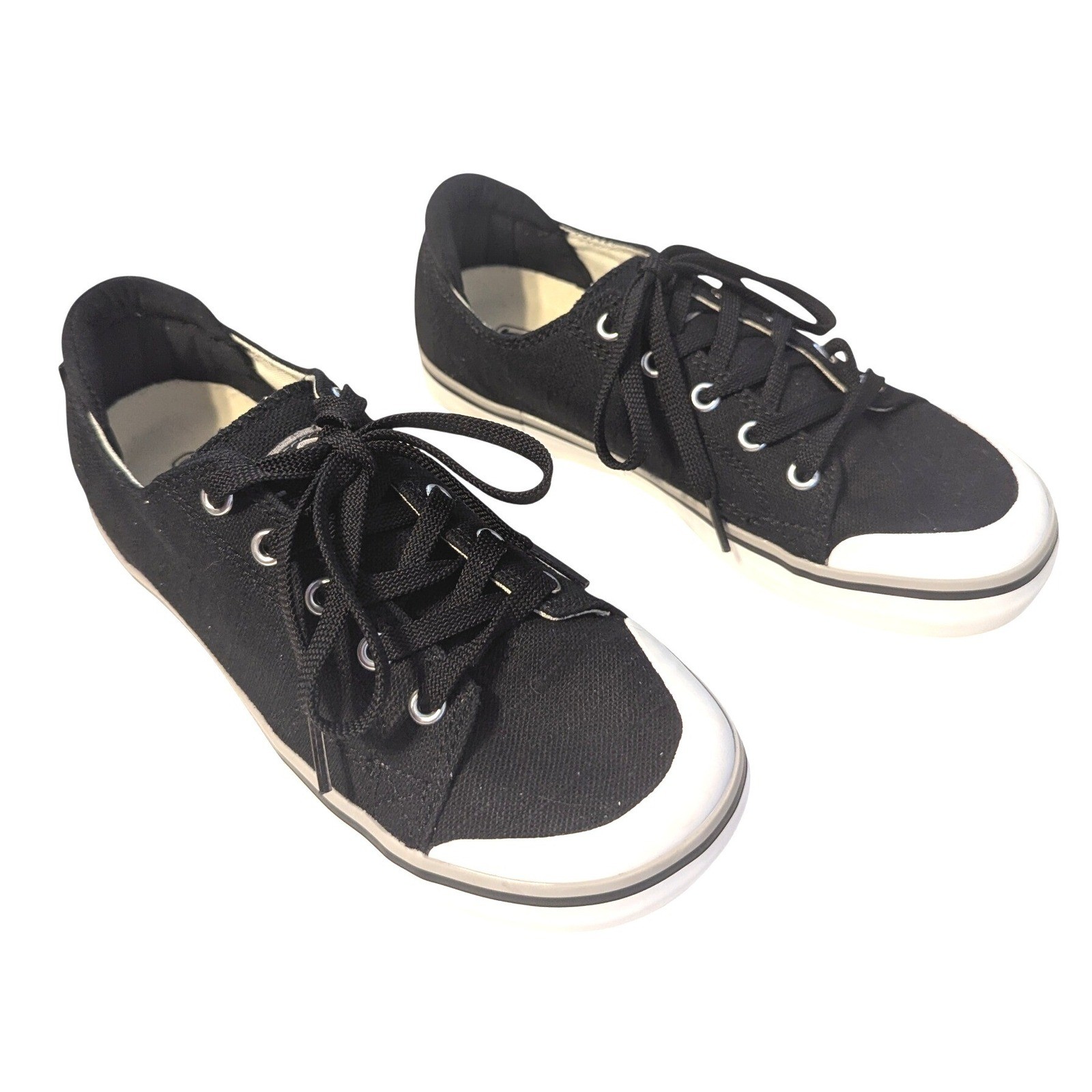 Keen Maderas Womens 6 Black Canvas Low Top Vulcanized Sneakers 1020468