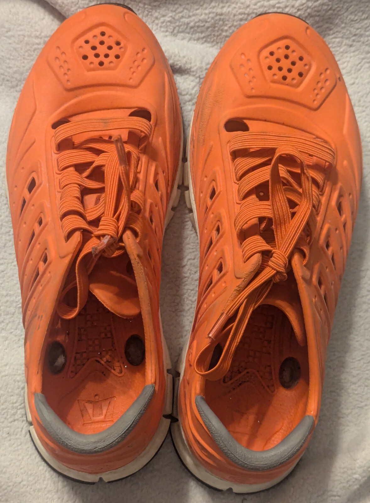 Crosskix APX Composite Foam Slip-Resistant Athletic Outdoor Sneakers  Orange 7