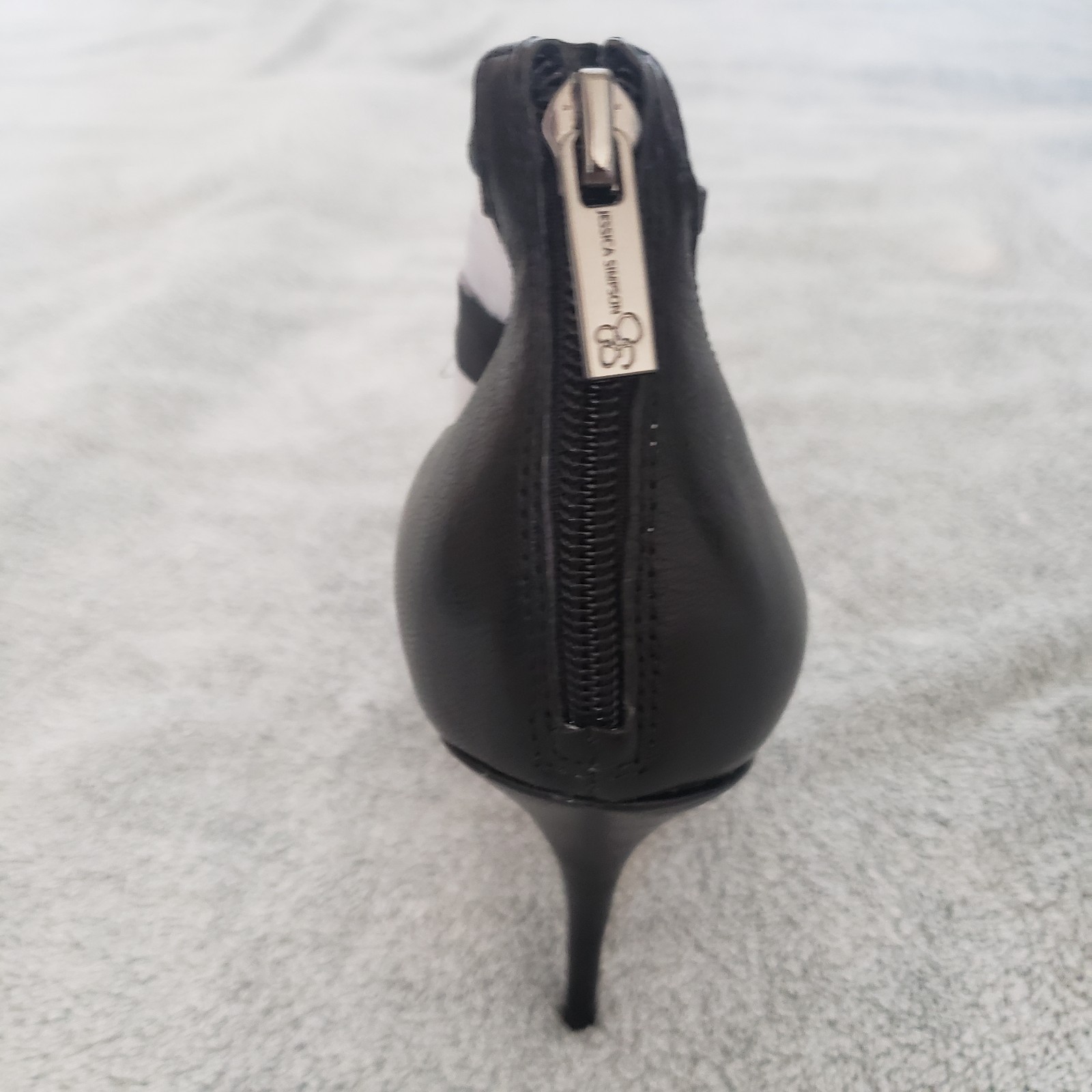 Jessica Simpson JS-Witnee – Black Cedar – Size 9M – NEW, Never worn – In Box