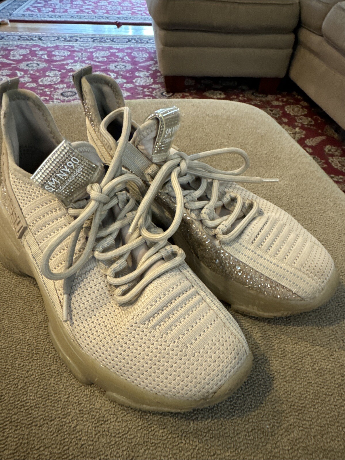 Steve madden SM NY90 womens shoes Sneakers Size 8M (BD)