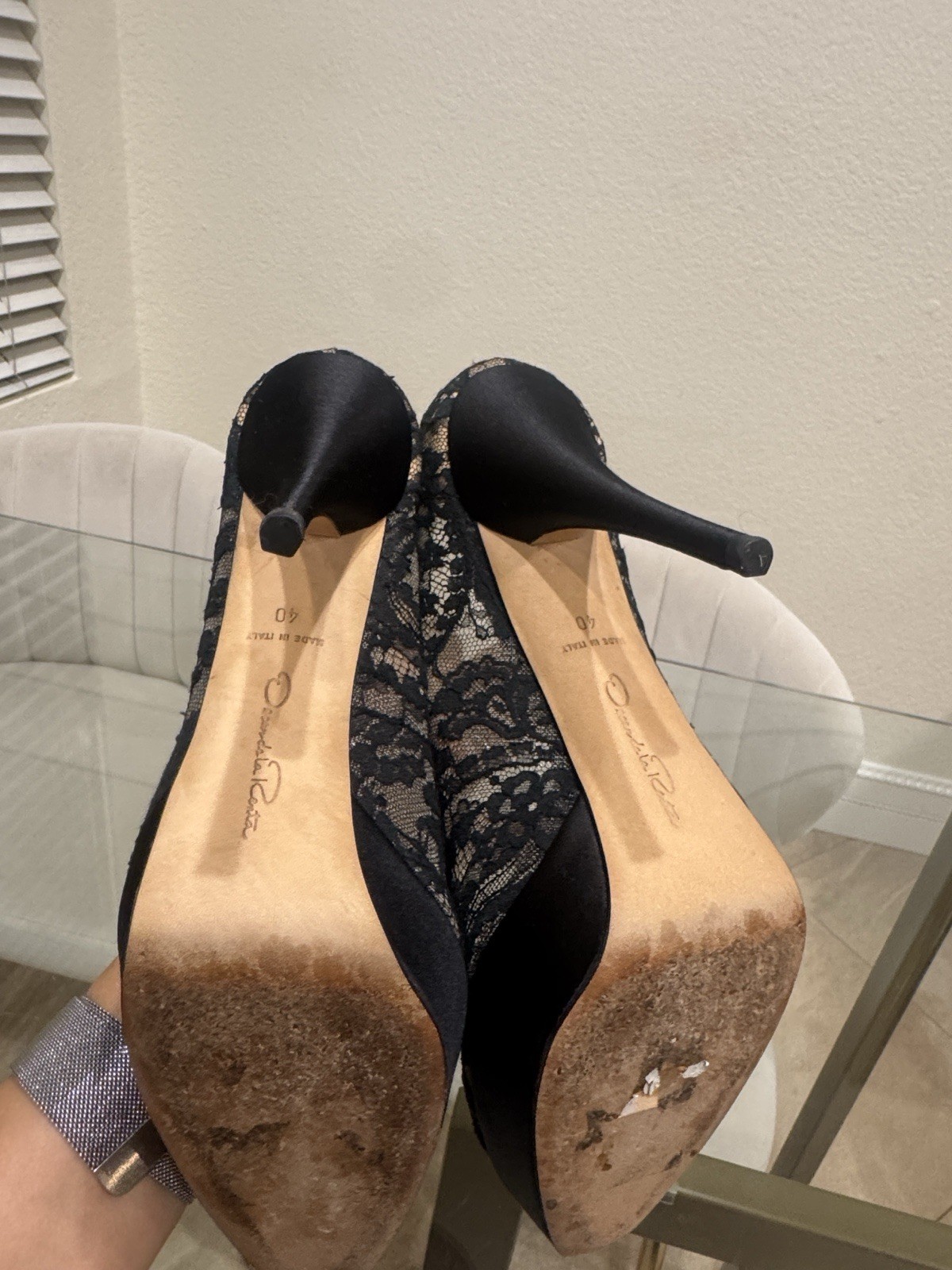 Oscar de La Renta Black Lace Pumps Platform With Sheer Overlay