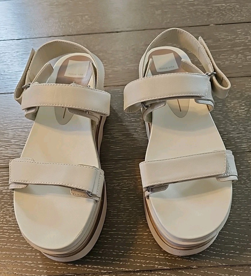 Dolce Vita Izak Women 10/11 Leather Platform 3.25″ Sandal