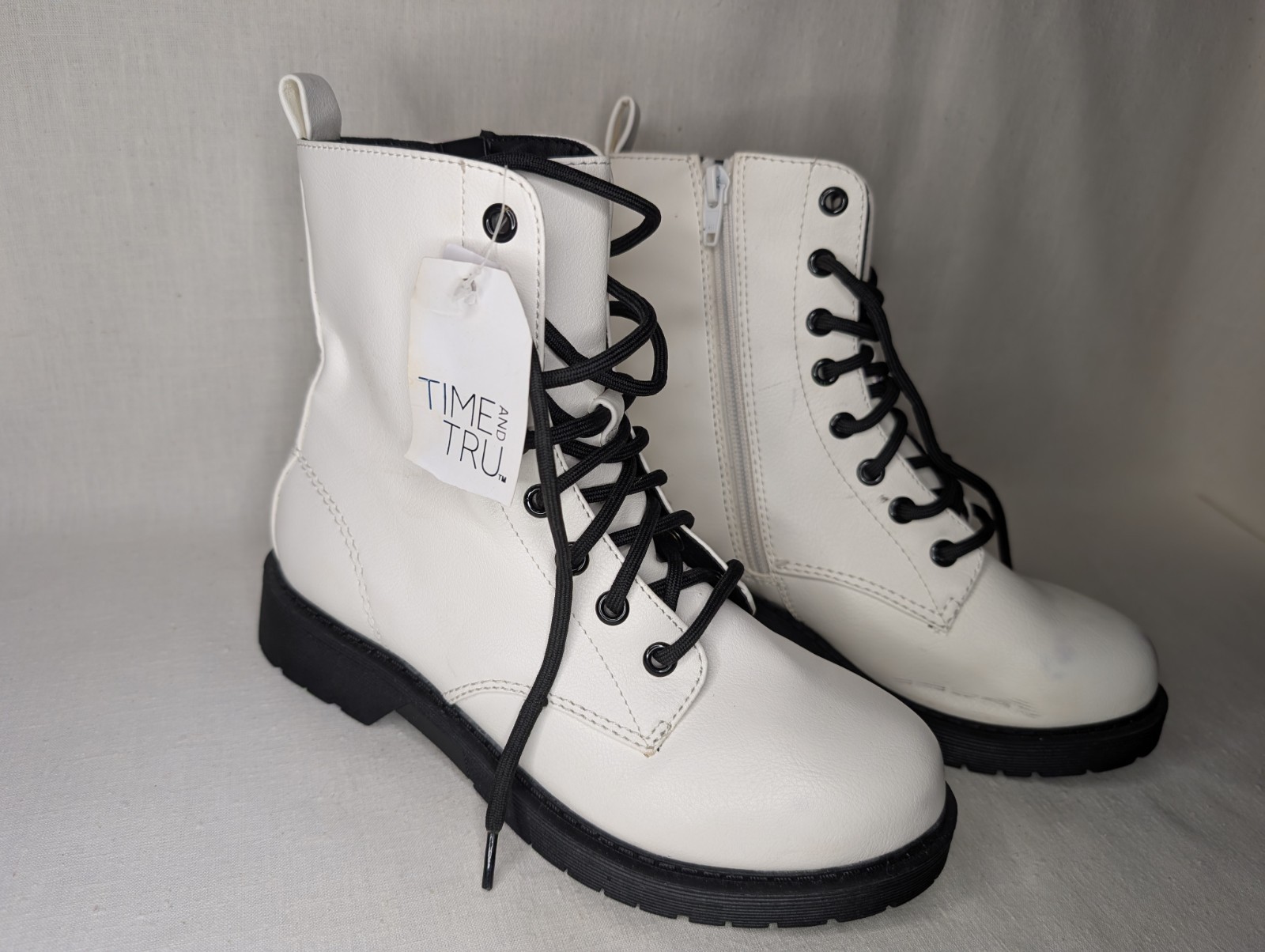 Size 6 Time And Tru White Combat Boots, Lace Up & Side Zip Ankle Booties, Clean!