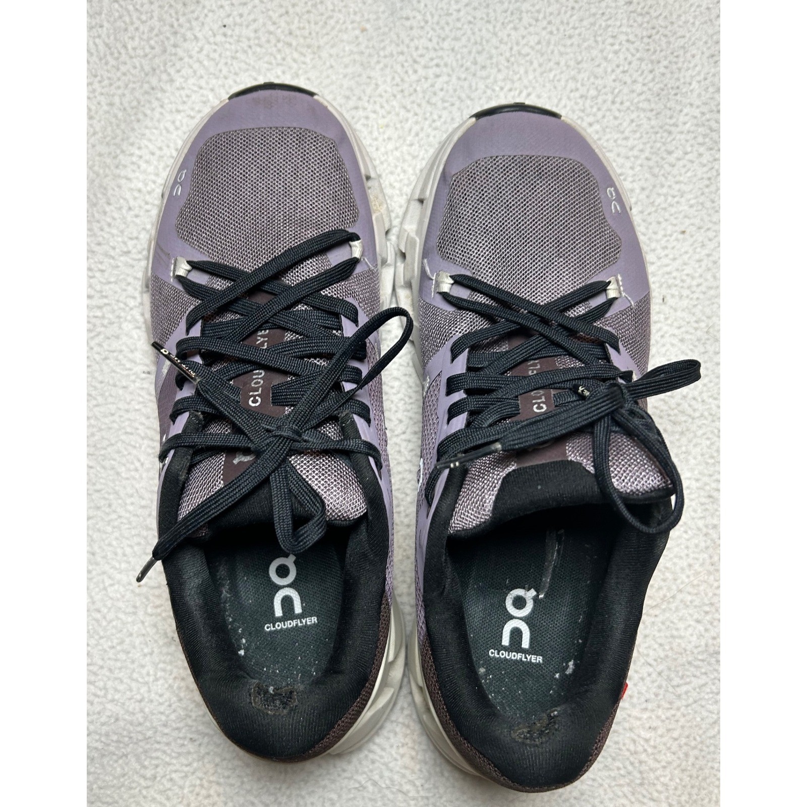 On Cloudflyer Running Shoes Womens 7 Purple Mauve Low Top Sneakers 71.98092