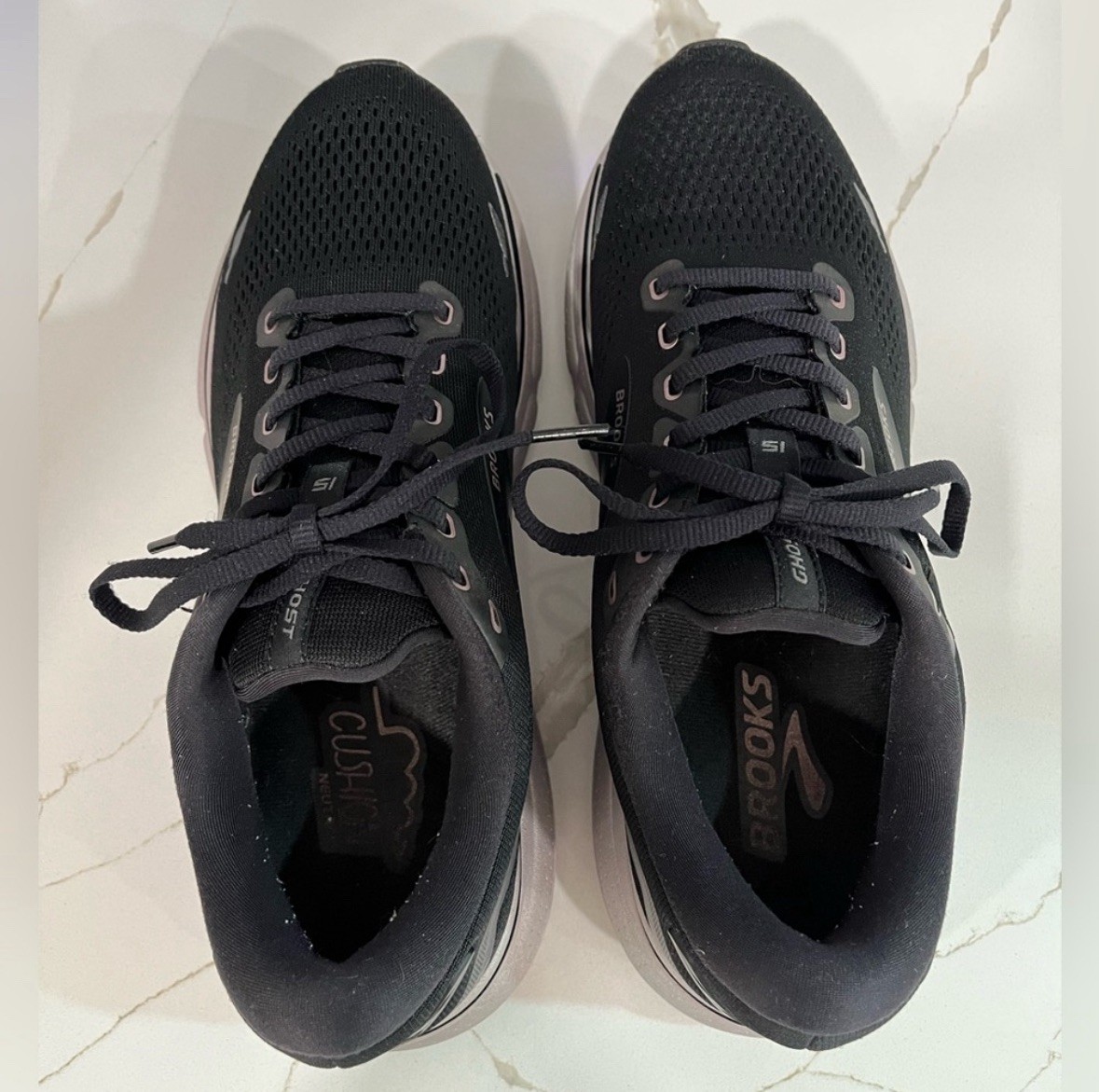 Brooks Ghost 15 Running Shoes. Women’s Size 10.5 Color Black Rose Gold