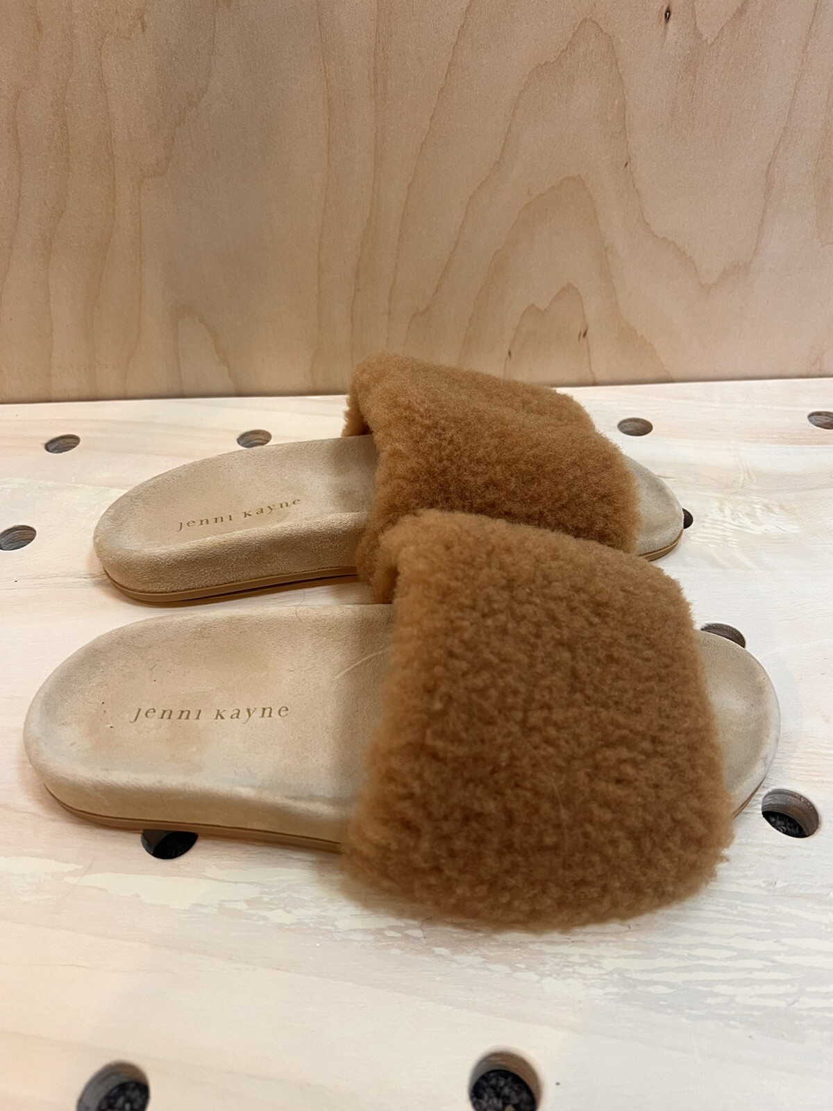 Brand New Jenni Kayne Shearling Slide Sandals Size 39 9 Made in Italy MSRP $325