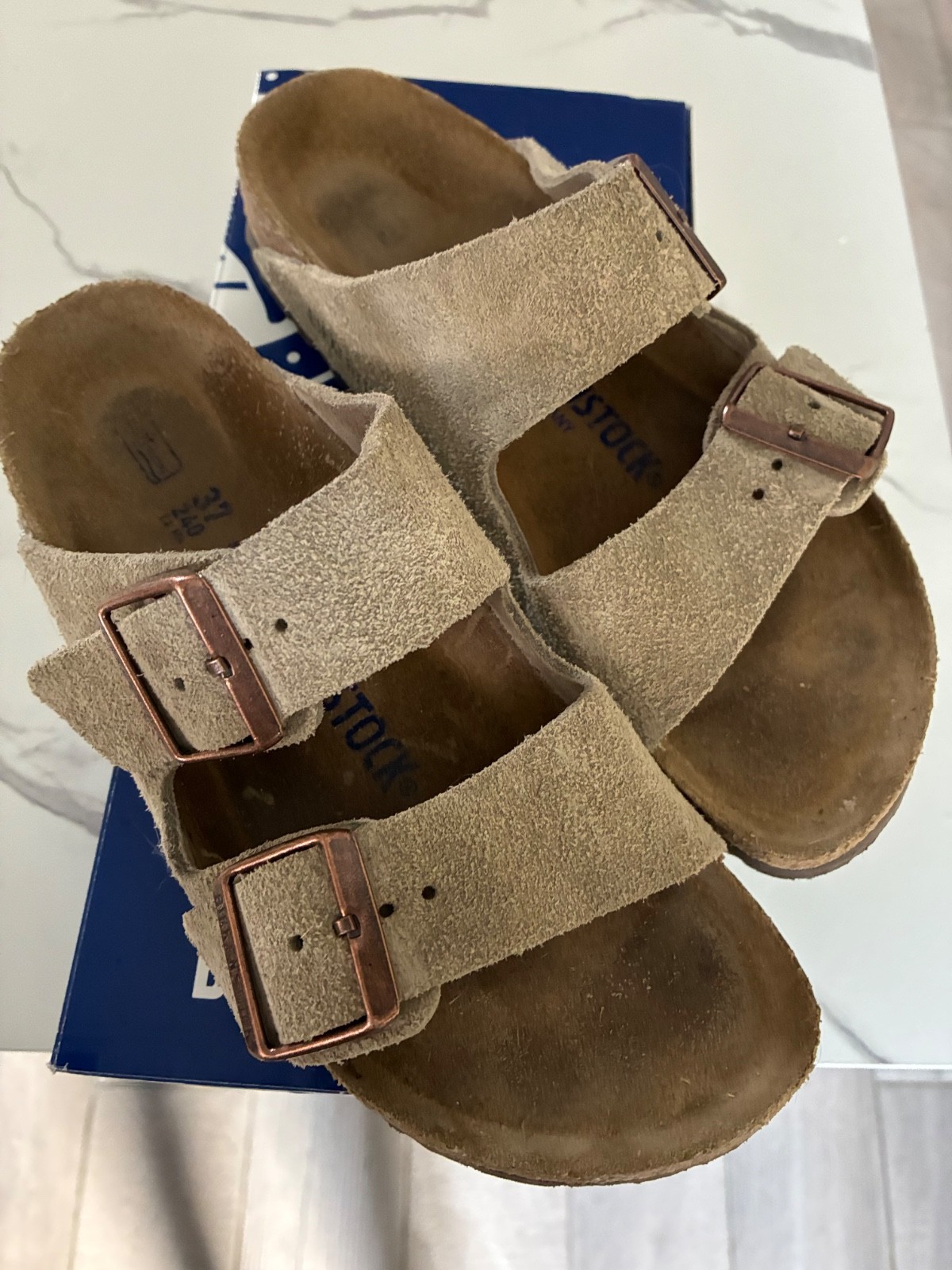 BIRKENSTOCK