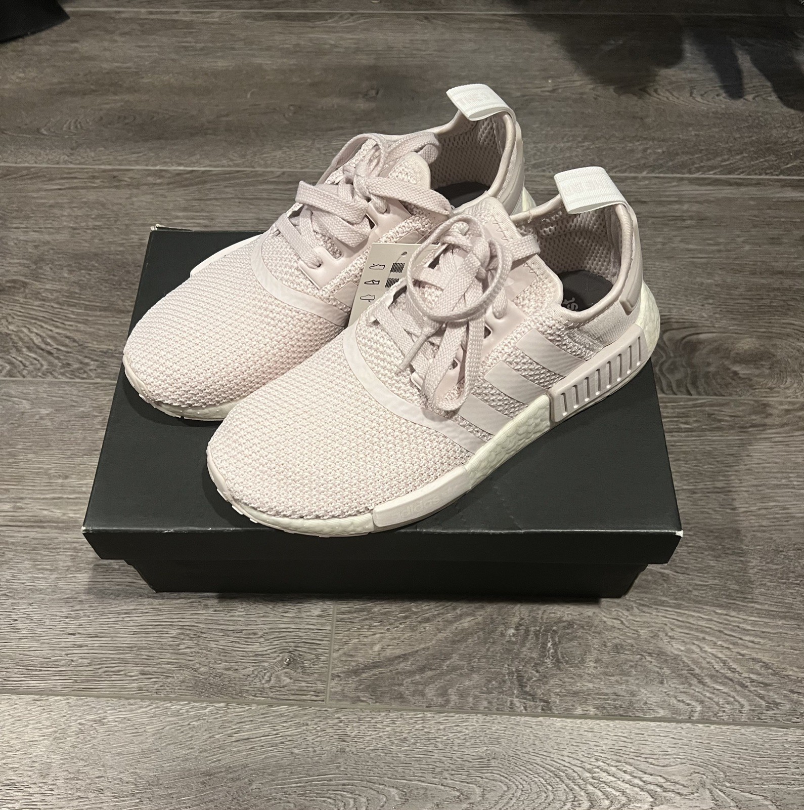 Adidas Originals NMD_R1 W B37652 Orchid Tint Pink Women’s Running Shoes SZ 7