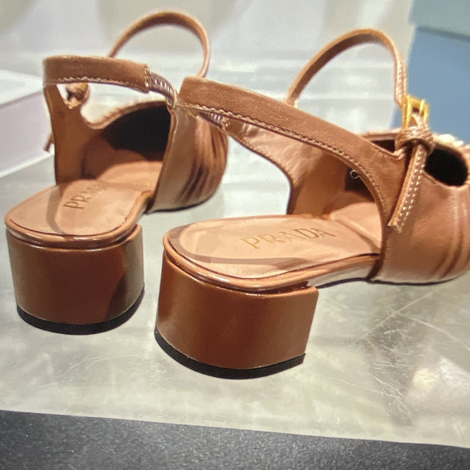 PRADA Women’s Brown Leather Slingback Heels Round Toe Buckle Logo 8 Std EUR 39
