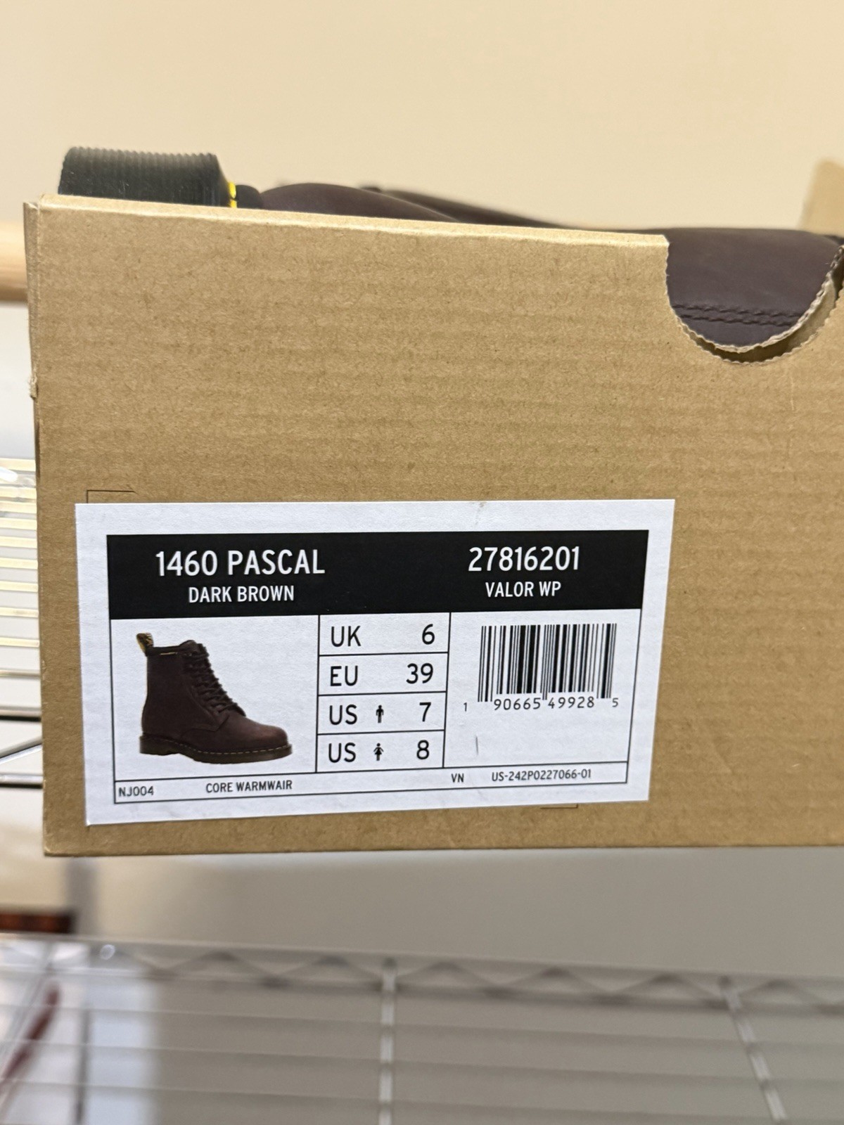 Brand New Dr Martens 1460 Pascal Fur Lined Boots Dark Brown Women US8 Mens US7