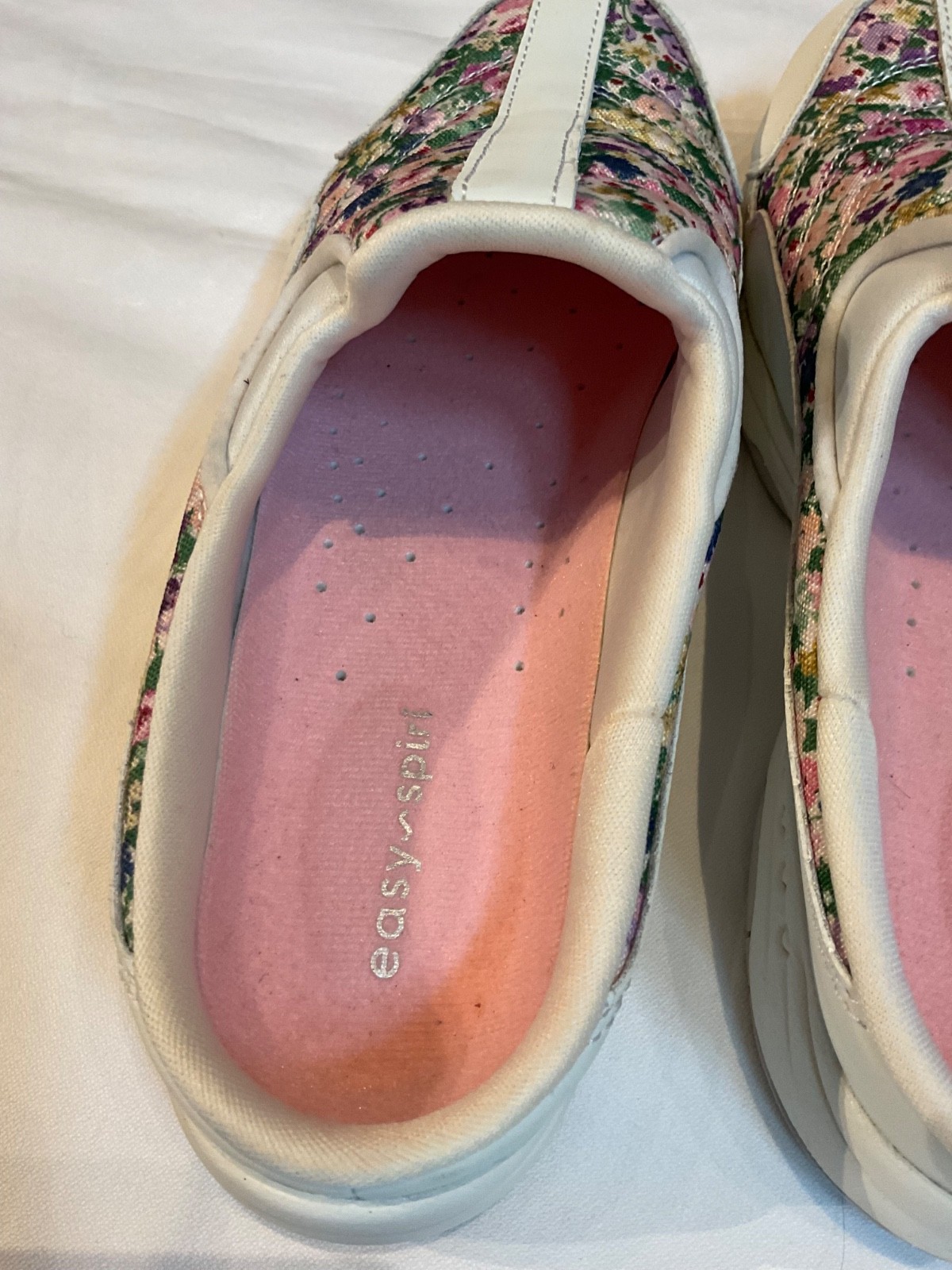 EASY SPIRIT Traveltime Shoes Women’s Size 7 Med Mules Slip On Closed toe Floral
