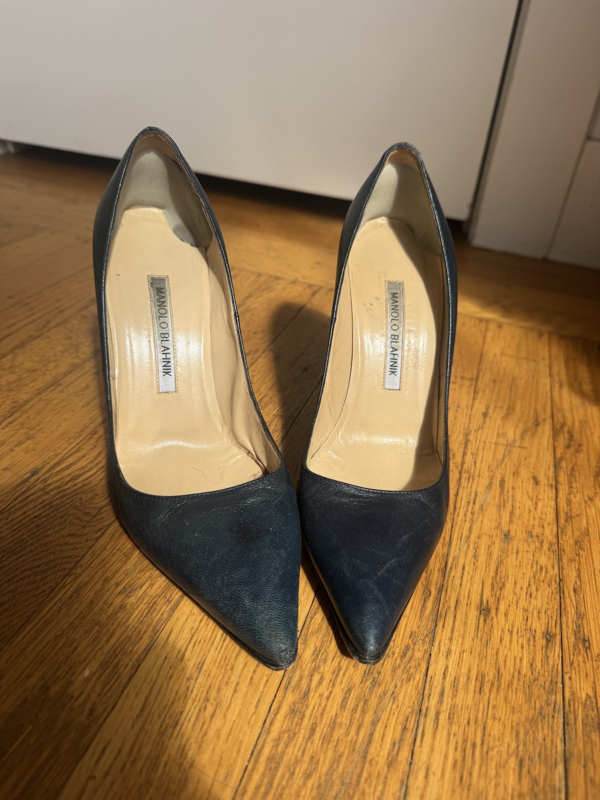 manolo blahnik pumps
