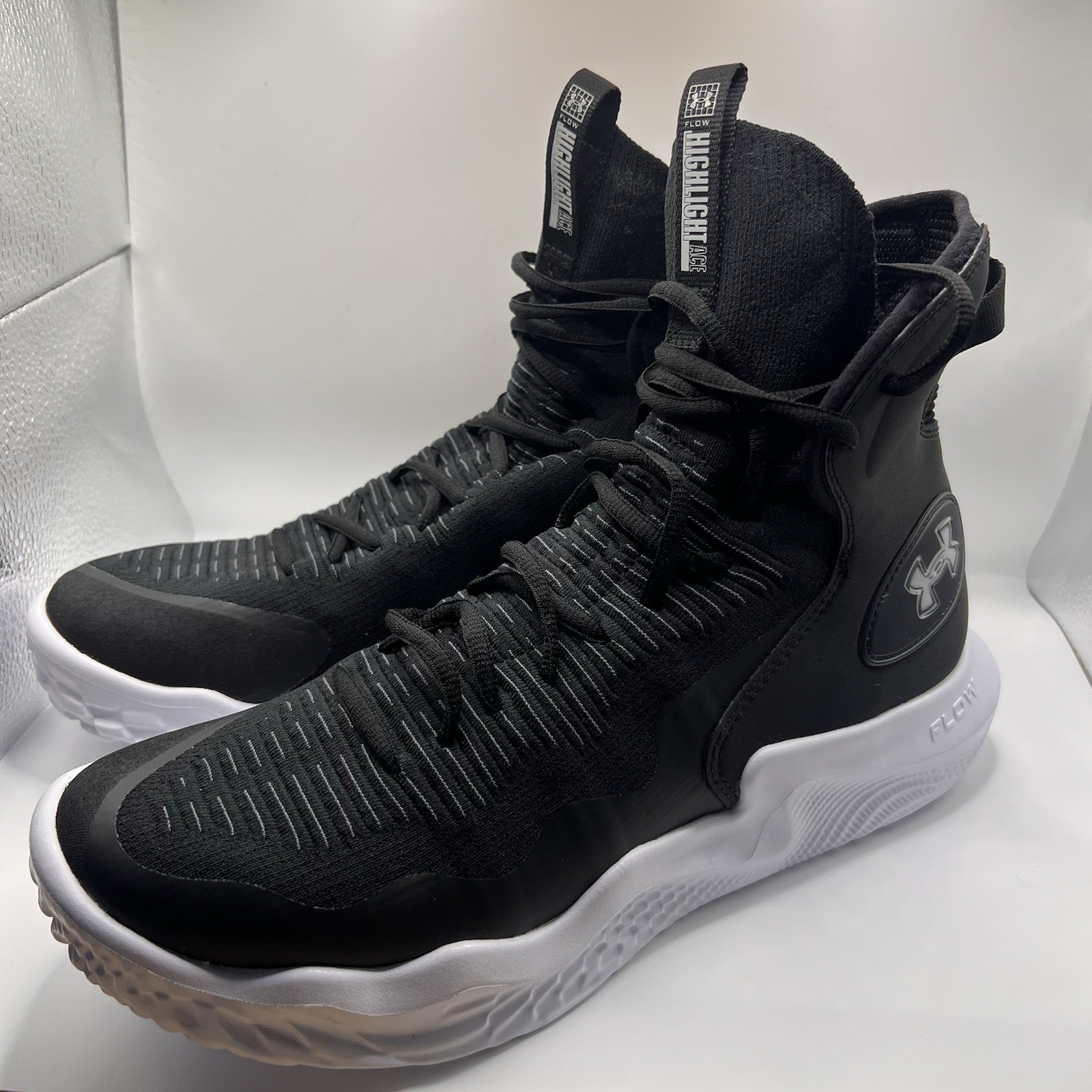 Under Armour Women’s Flow Highlight Ace Volleyball Shoes 12.5 Black High Top New