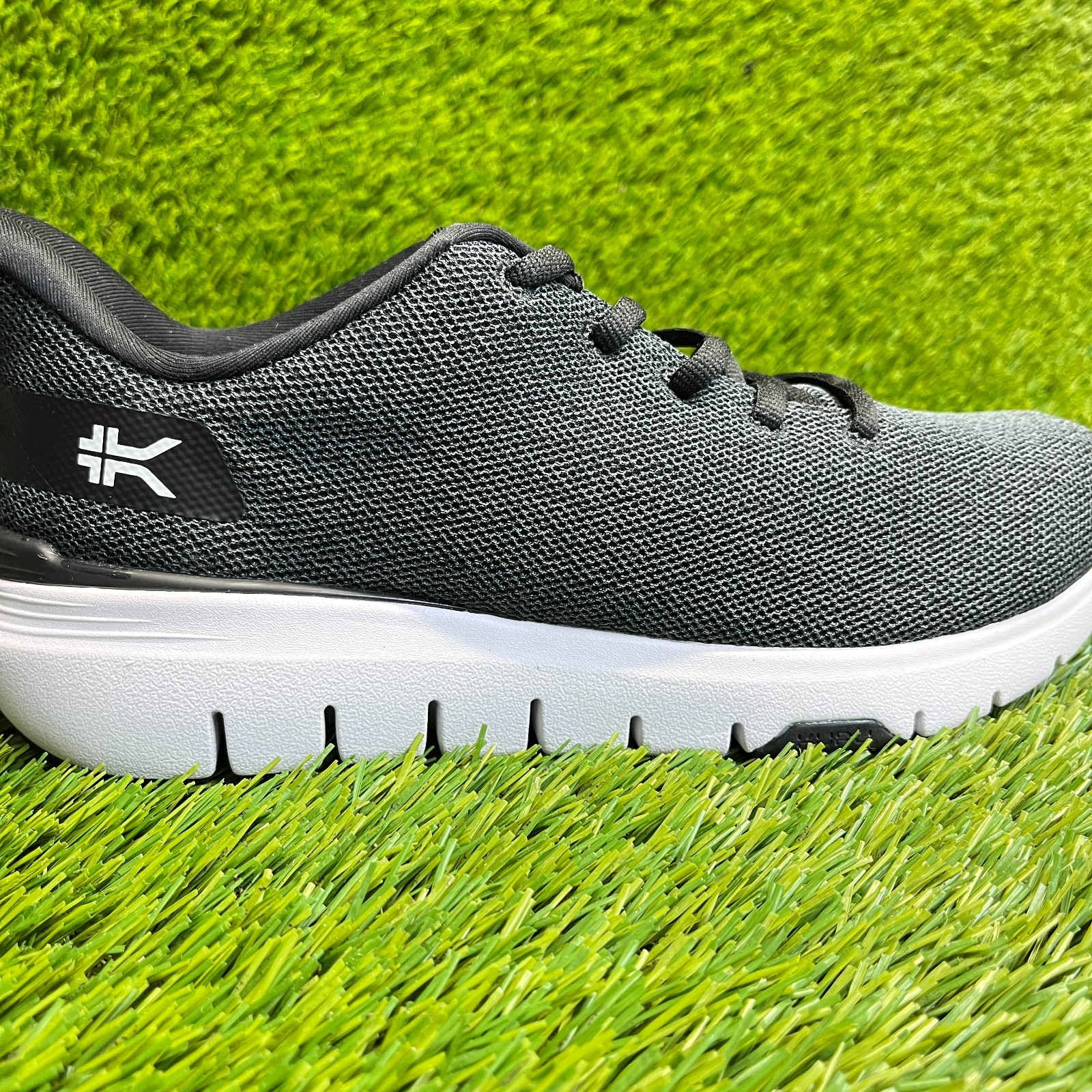 Kuru Flex Via Womens Size 7.5D Black Gray White Athletic Running Shoes Sneakers
