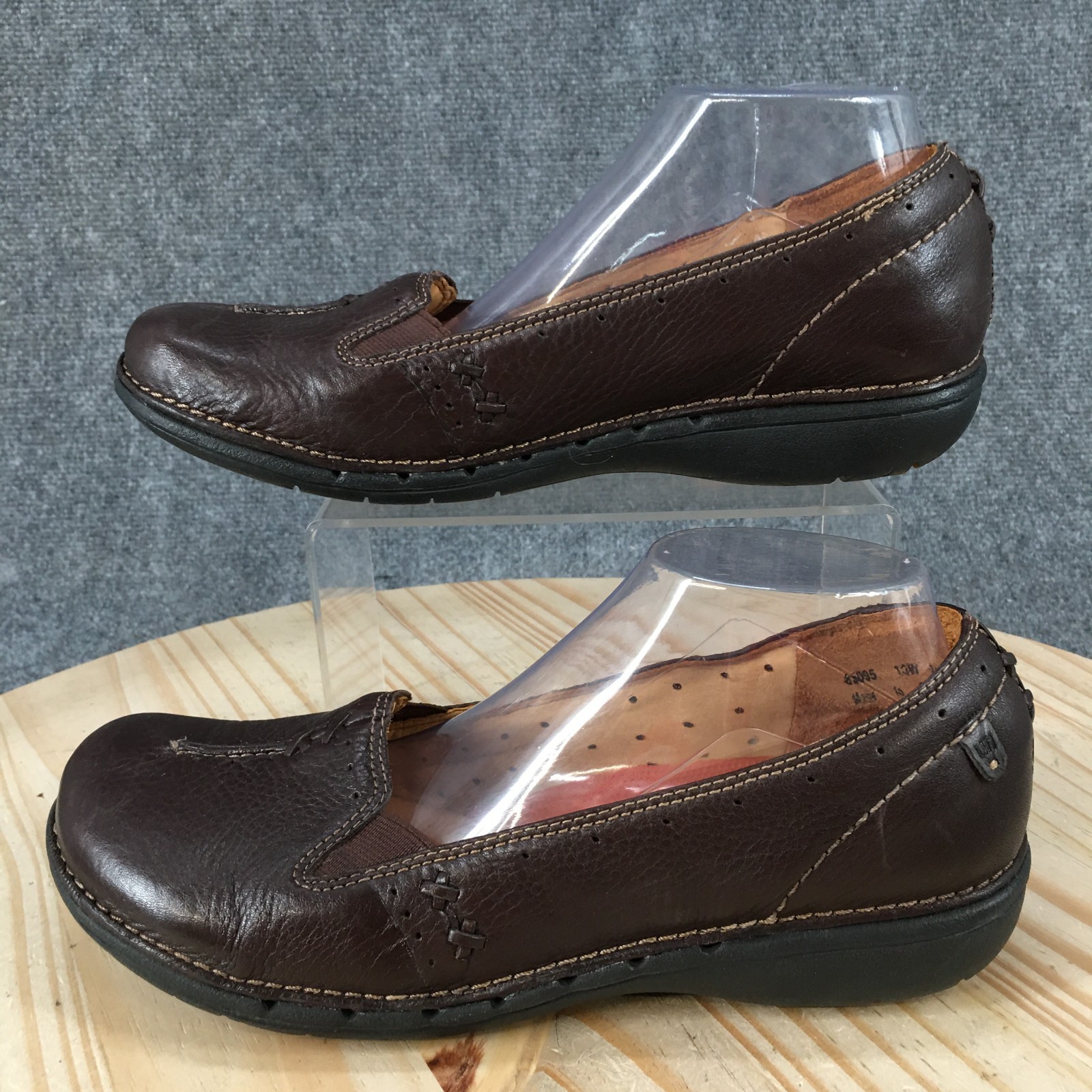 Unstructured Clarks Loafer Shoes Womens 10 Wide Slip On Casual Leather Brown