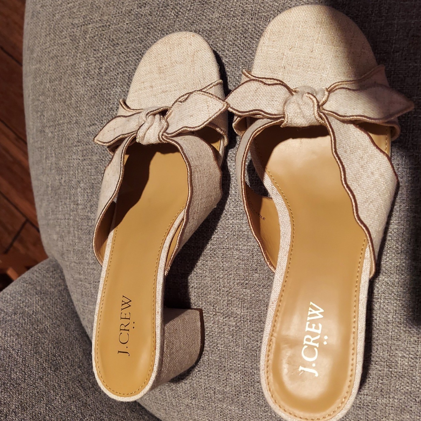 J.Crew Womens Linen Bow Block Heel Slide Sandals Beige Scalloped Mules Size 9