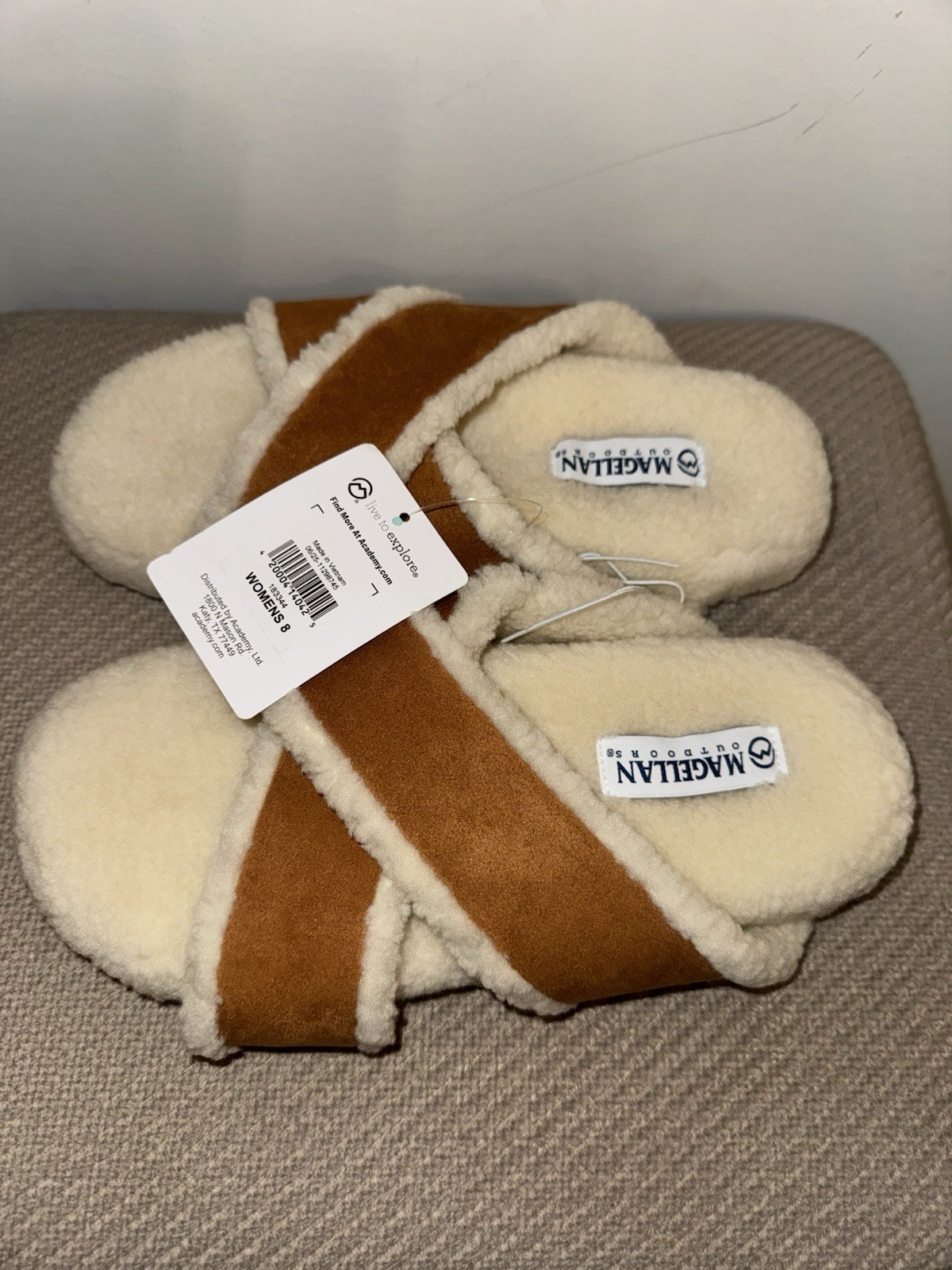Magellan Outdoors Women’s Criss Cross Double Strap Slippers