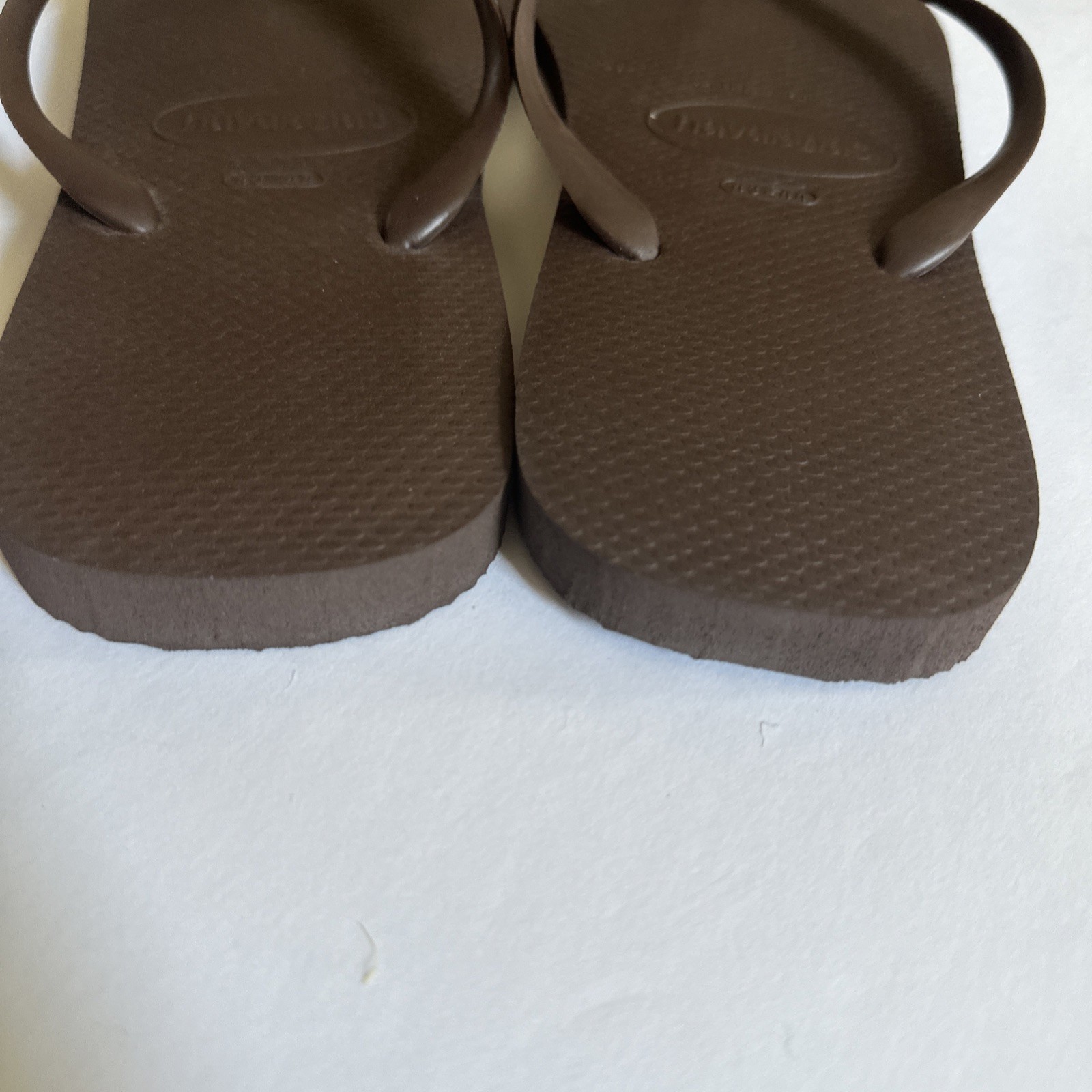 Brown Havaianas With Metal Logo Mens 11/12 NWOT