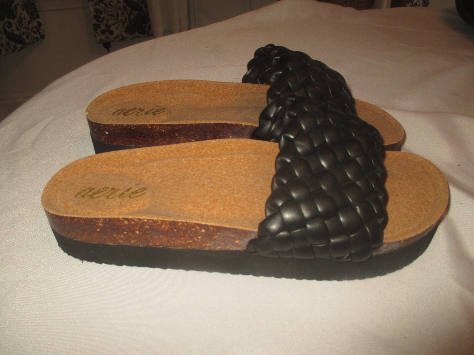 AERIE womens SZ 9 black weaved slip on cork heel sandals