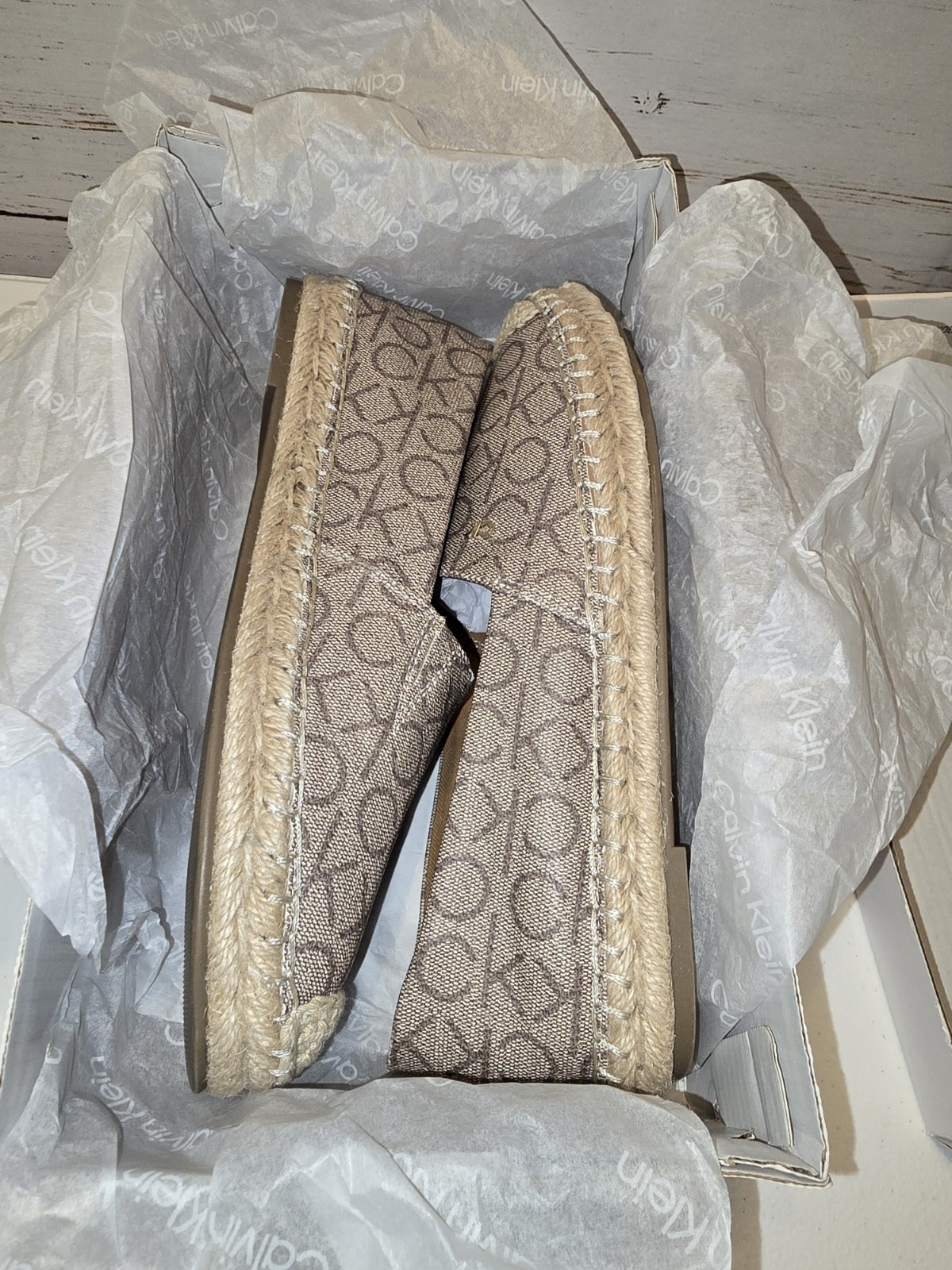 **NEW Calvin Klein Popular-T Espadrille Beige Logo Slip on Flats NIB Size 8
