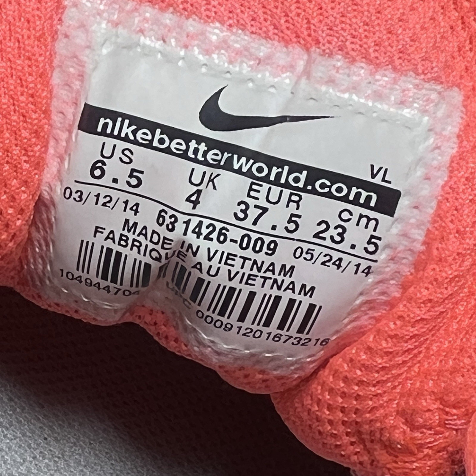 Nike Shoes Womens 6.5 Lunar Forever 3 Sneakers Gray Coral Lace Up 631426-009